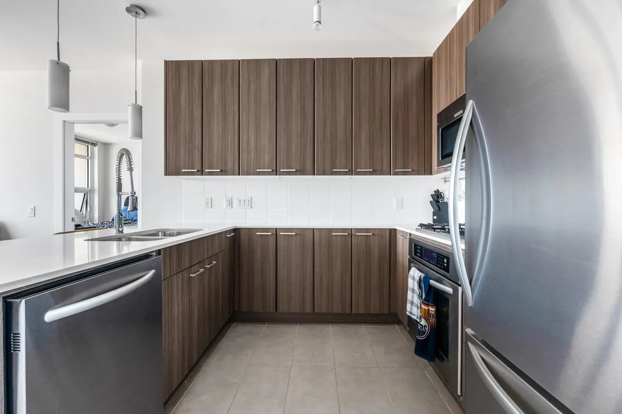 2955 Atlantic Avenue #806