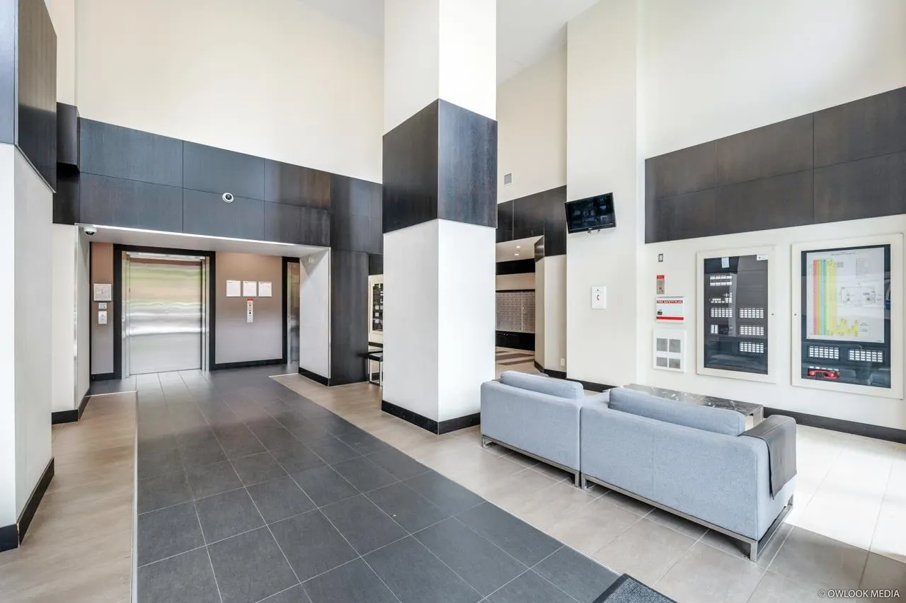2955 Atlantic Avenue #806