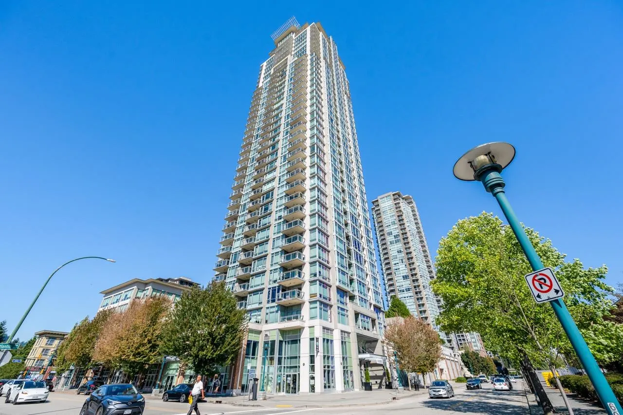 2955 Atlantic Avenue #806