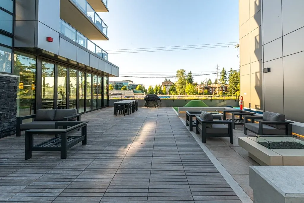 1588 Johnston Road #707