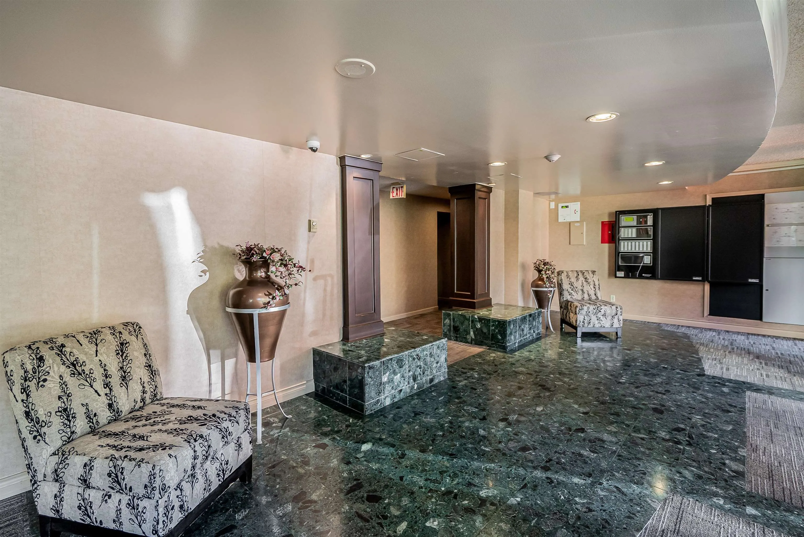69 Jamieson Court #1603