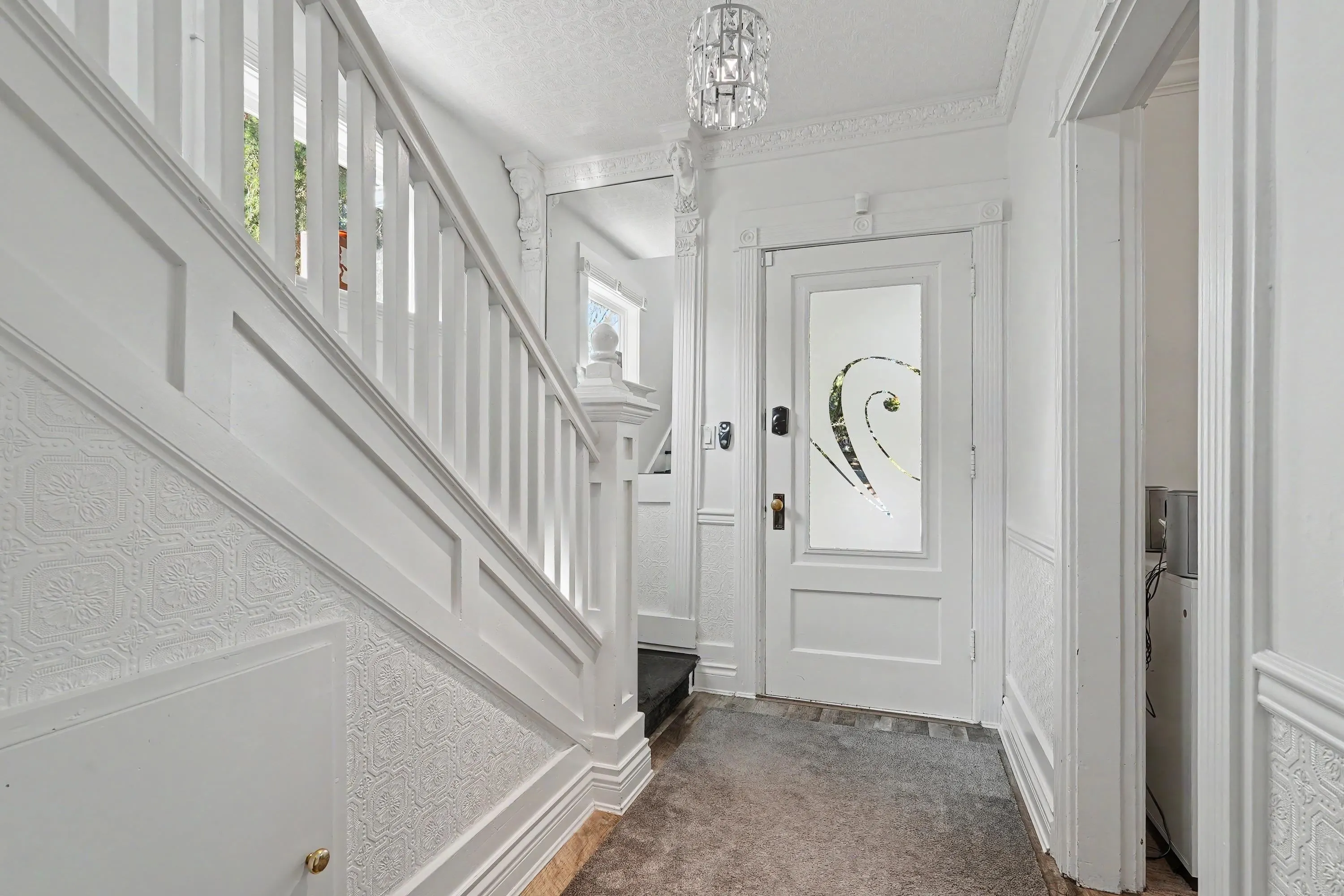 5048 47a Avenue