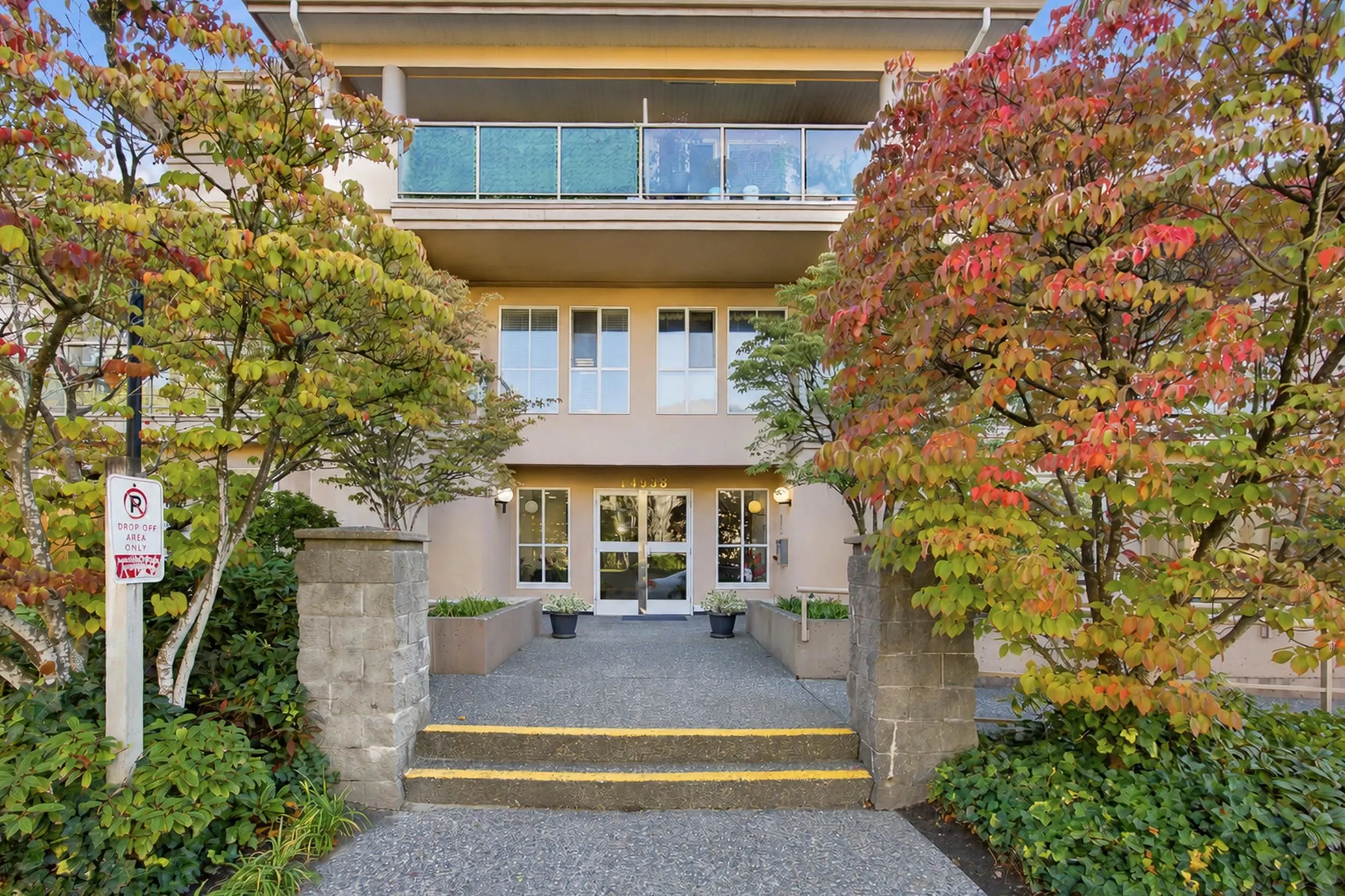 14993 101a Avenue #306