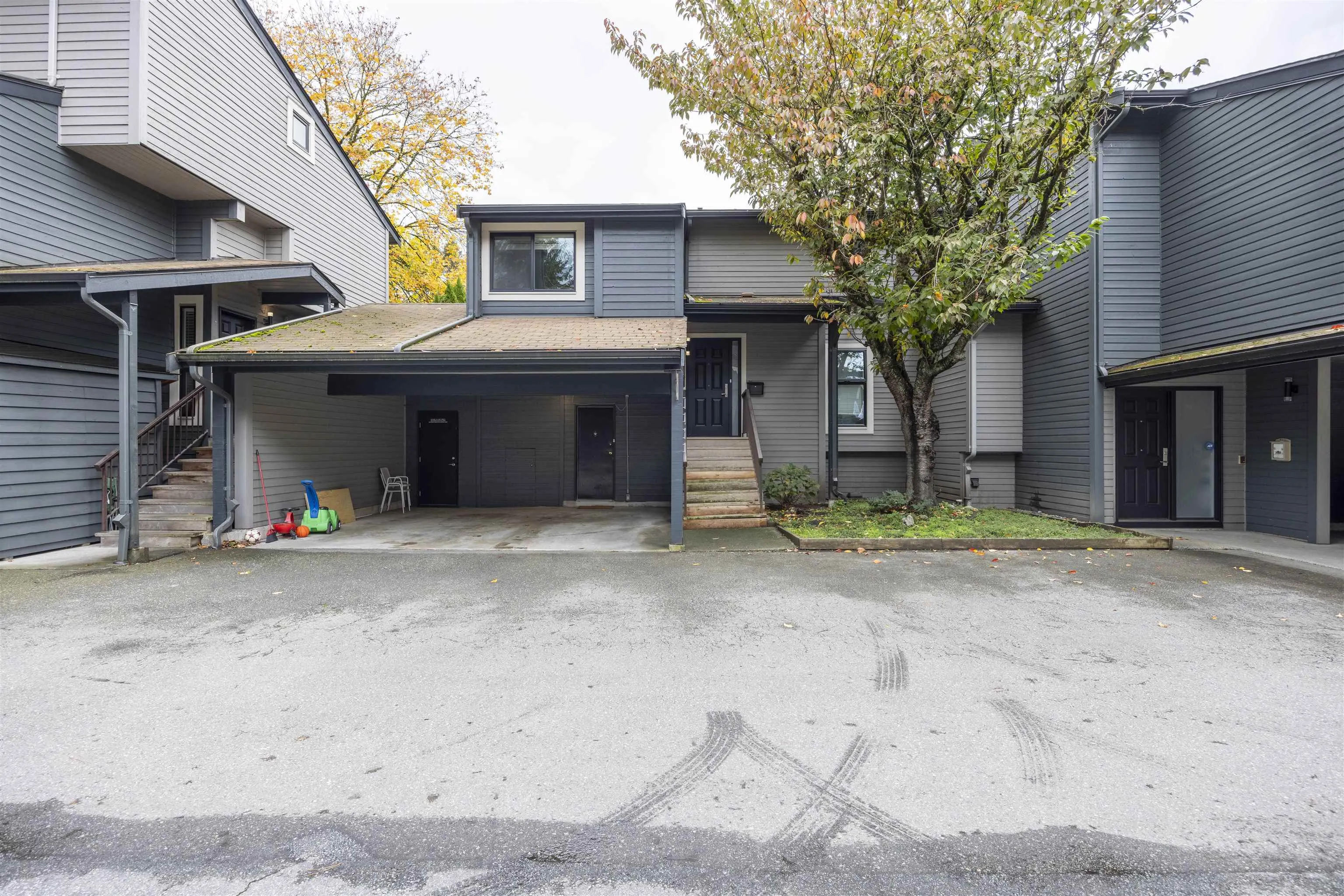 7414 Echo Place