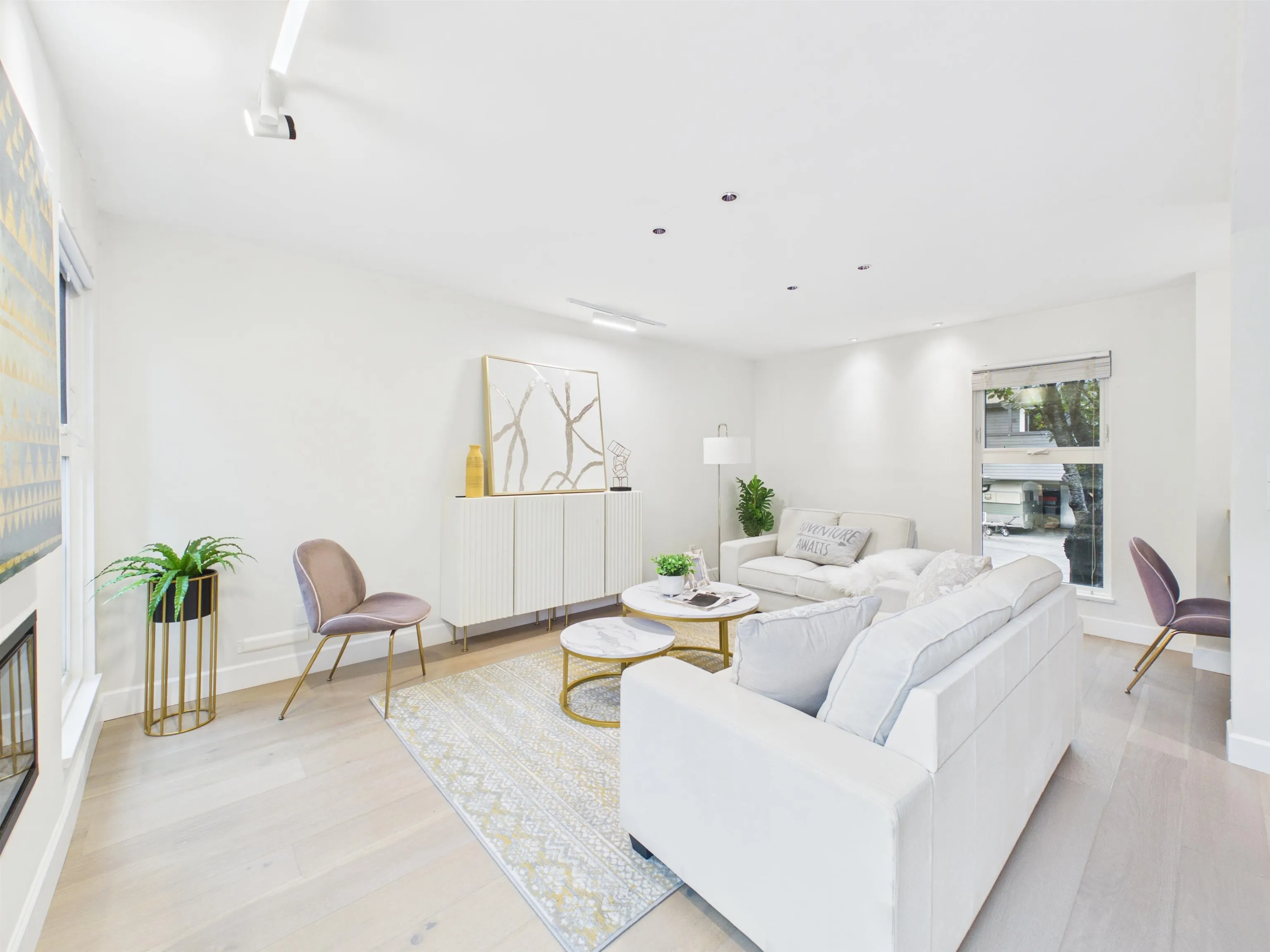 7414 Echo Place