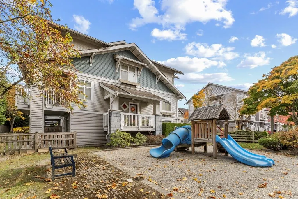 9533 Granville Avenue #31