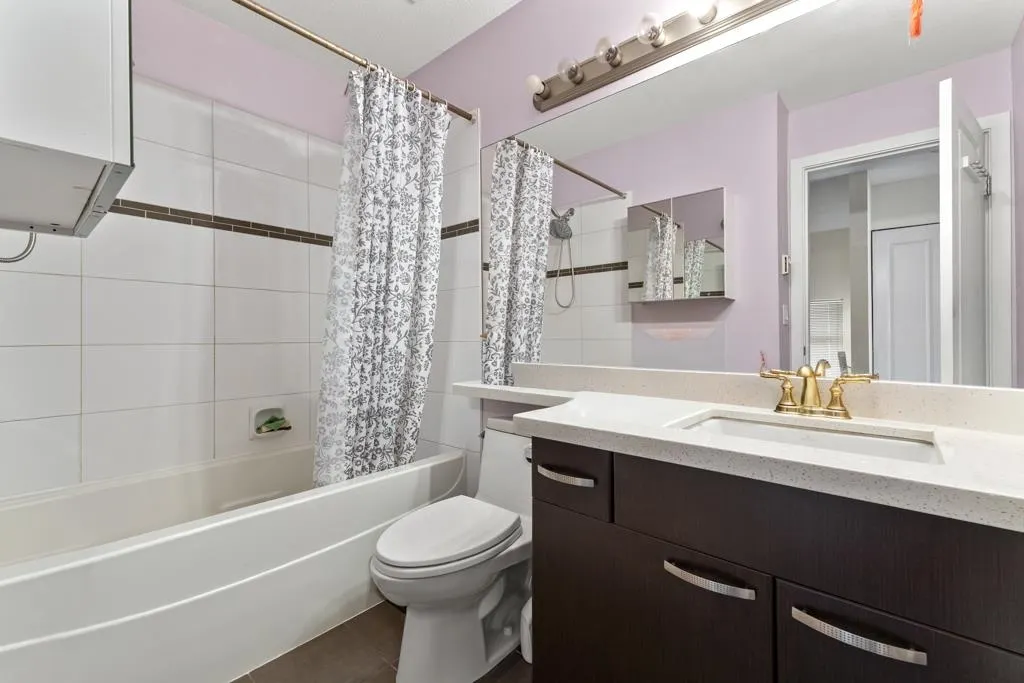 9533 Granville Avenue #31
