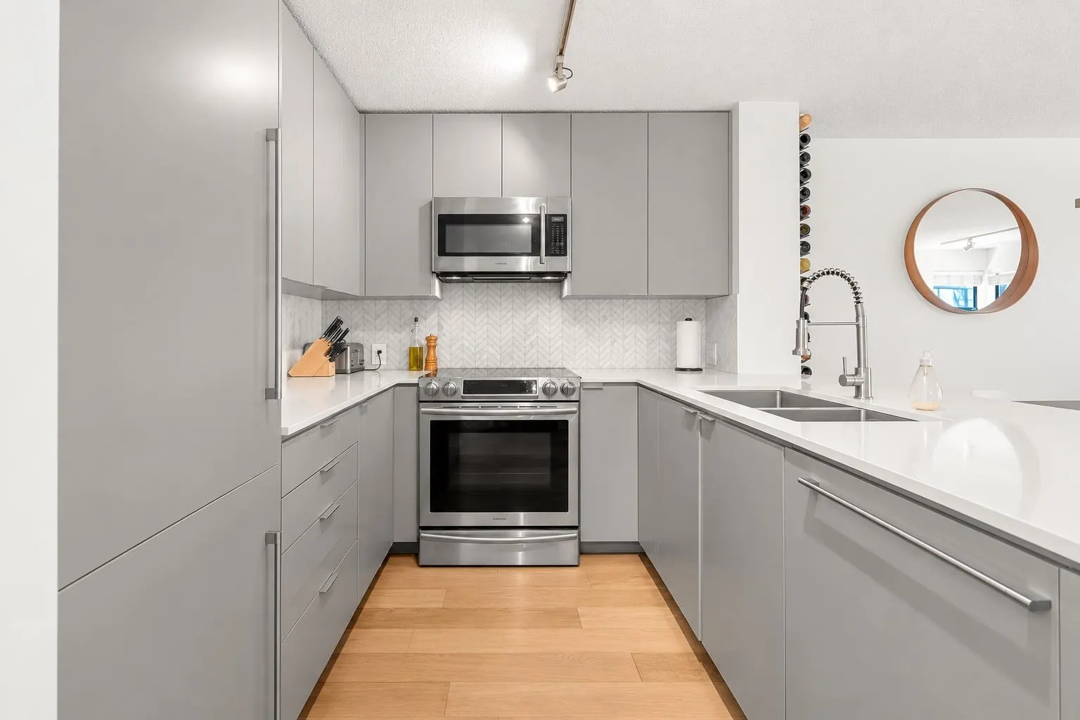 124 W 3rd Street #404