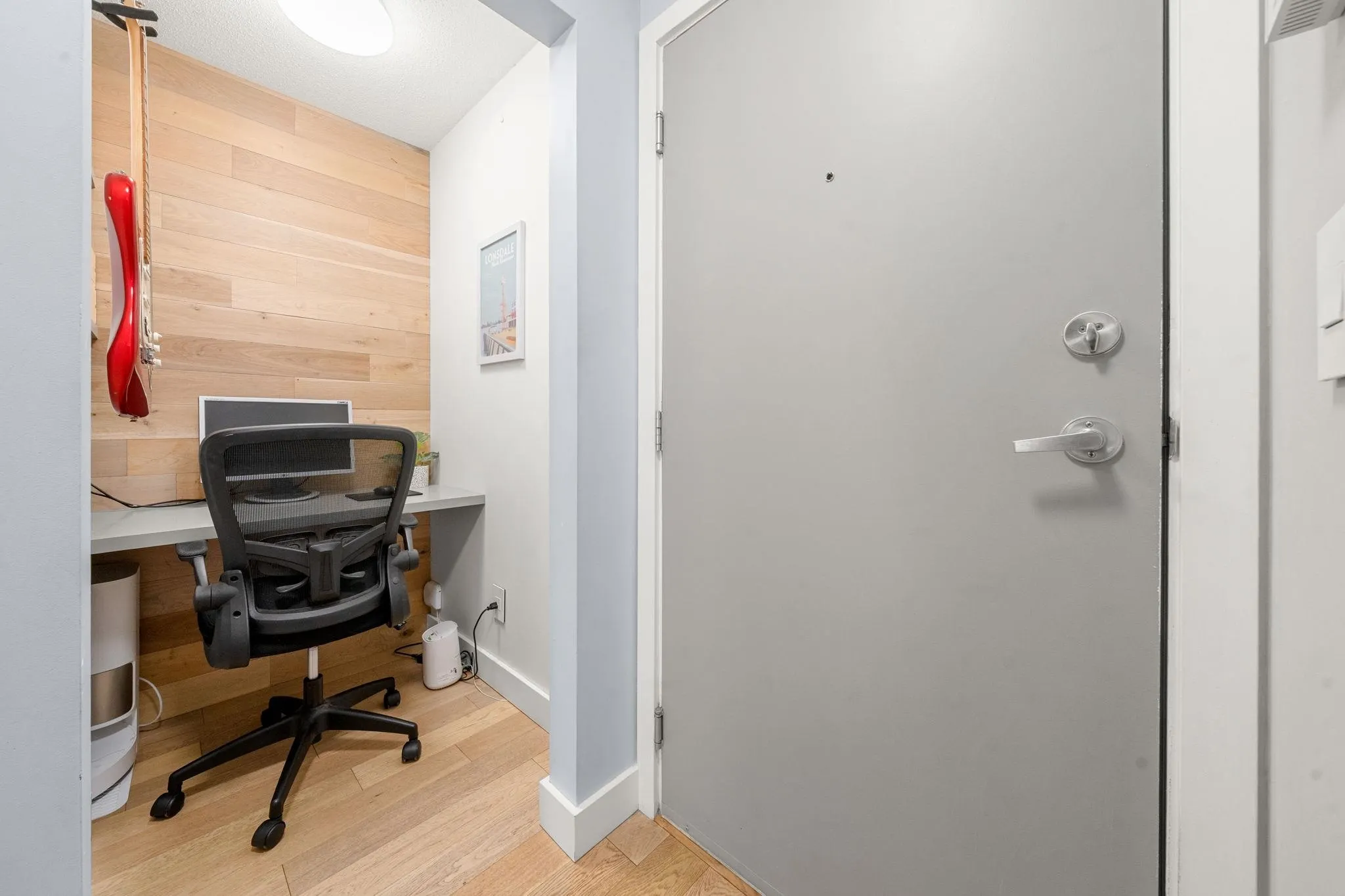124 W 3rd Street #404