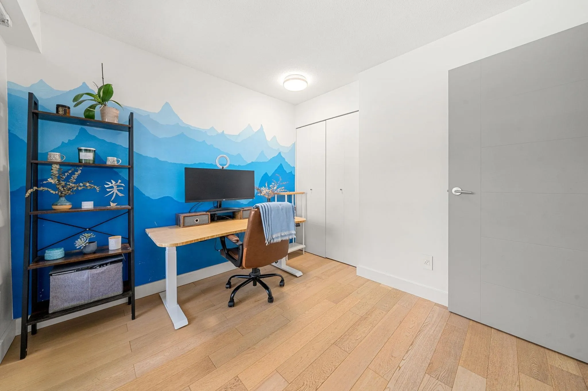 124 W 3rd Street #404