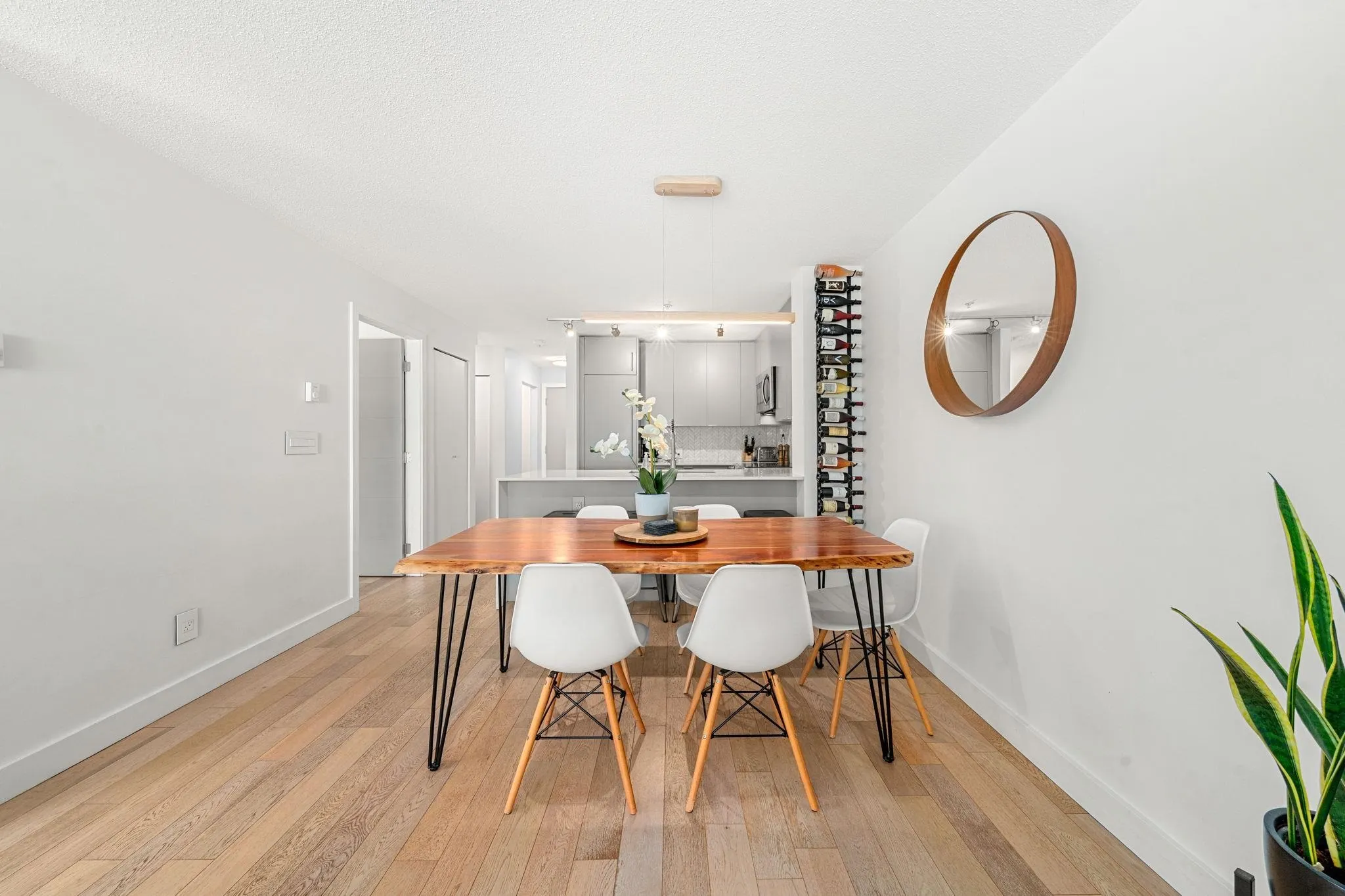 124 W 3rd Street #404