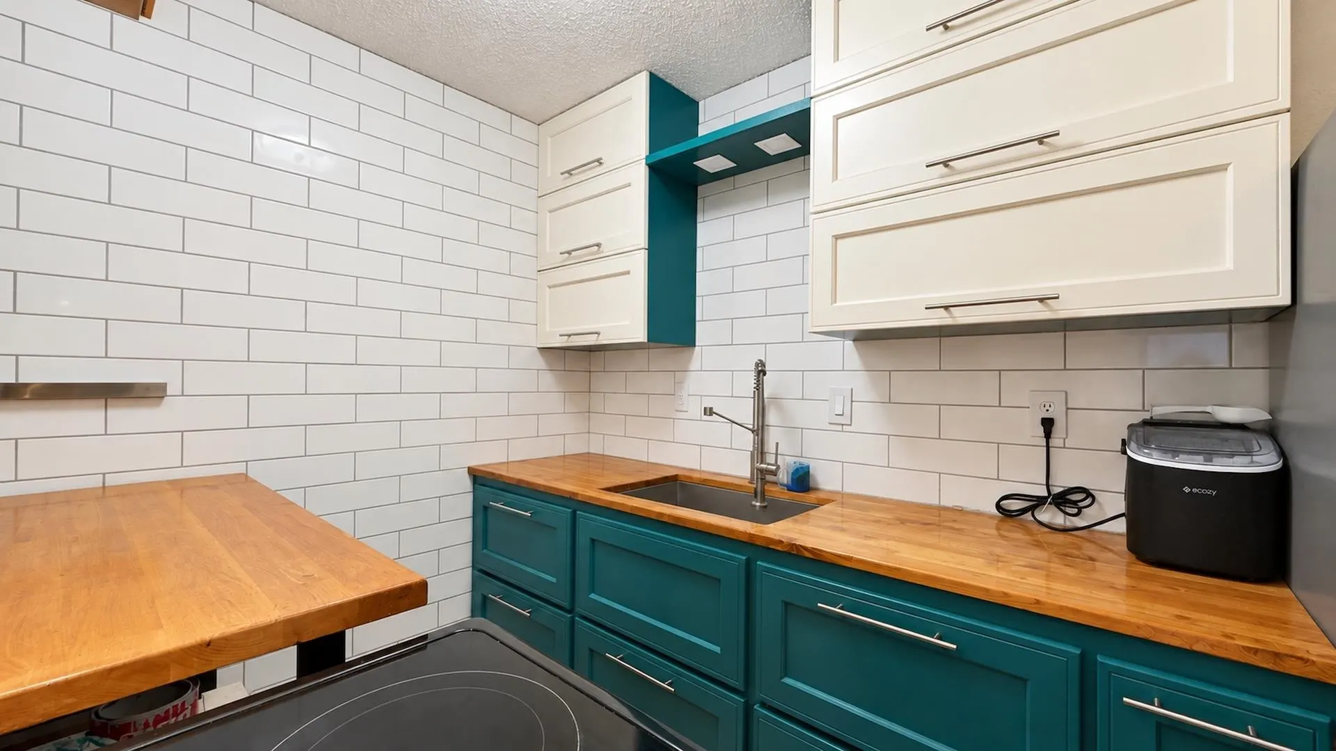 2055 Suffolk Avenue #207