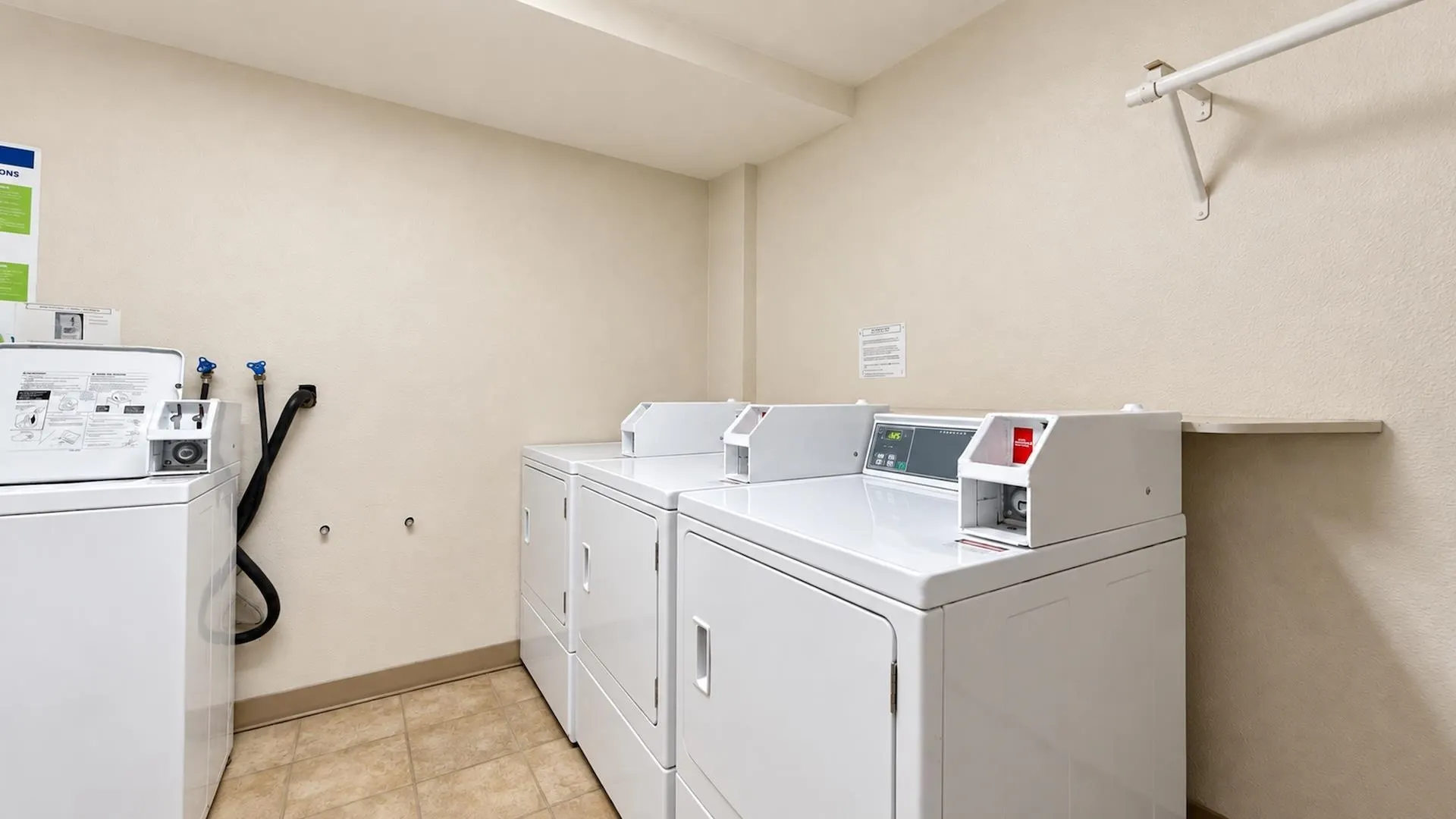 2055 Suffolk Avenue #207