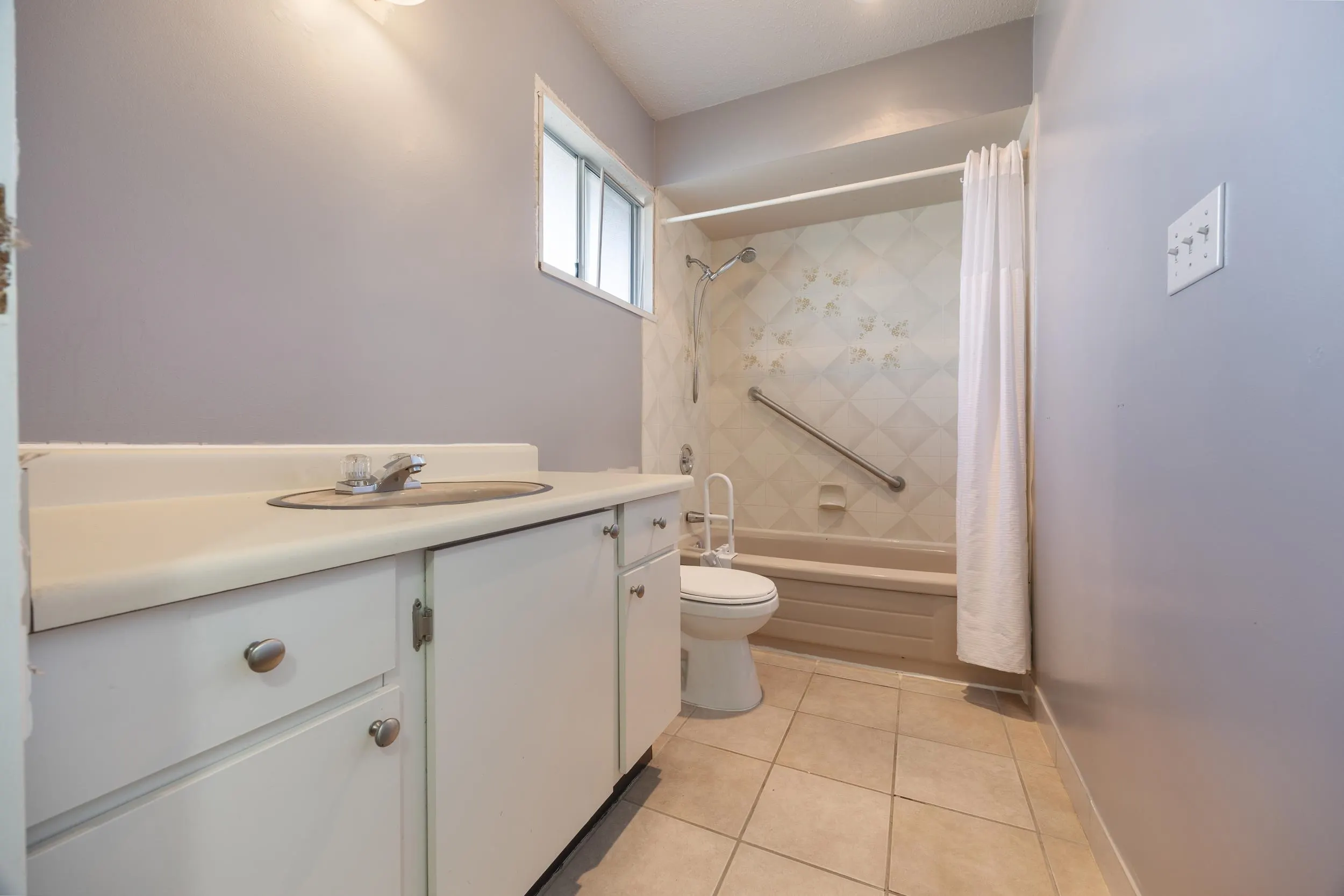 3325 Seaforth Drive