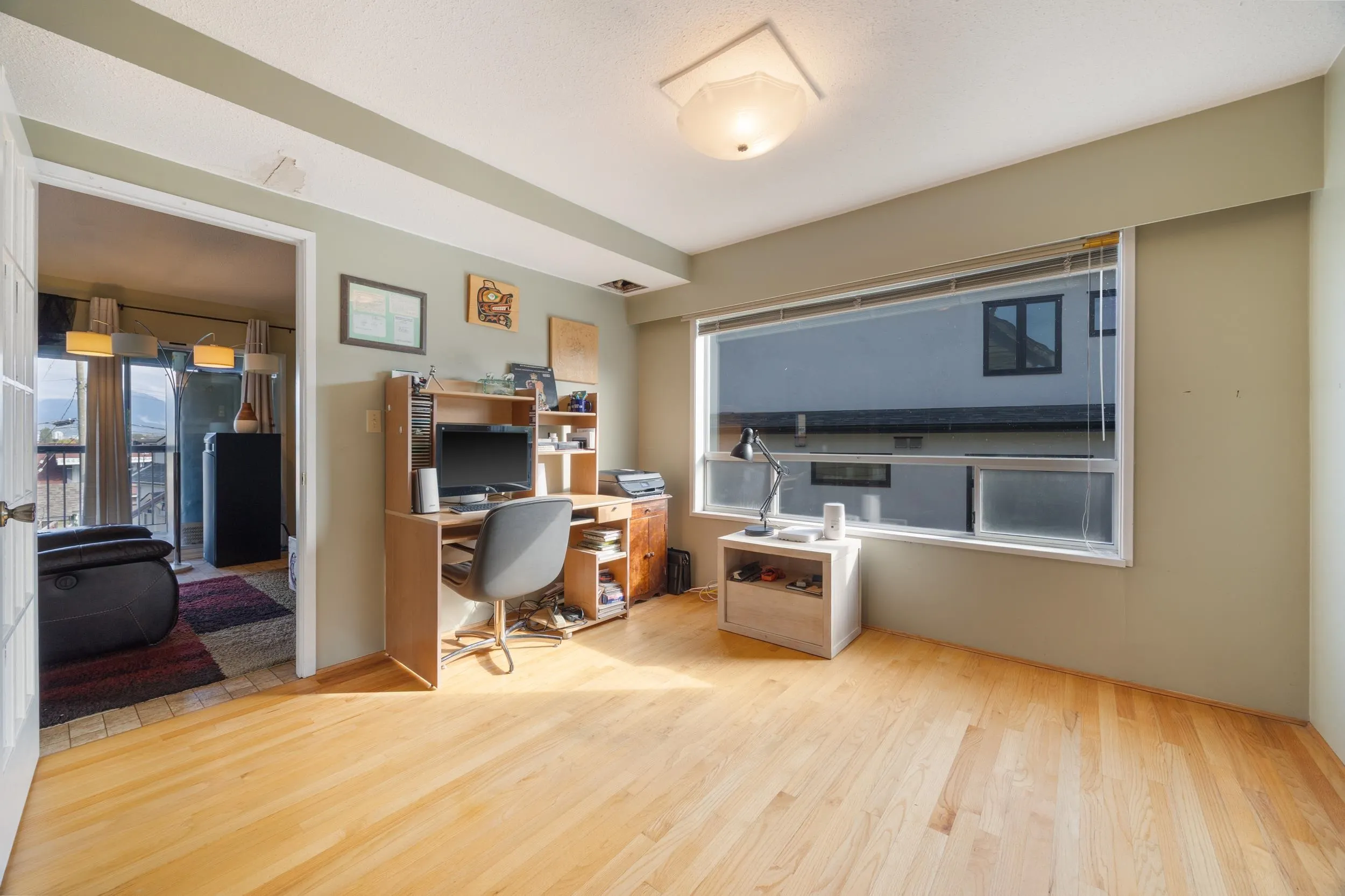 3325 Seaforth Drive