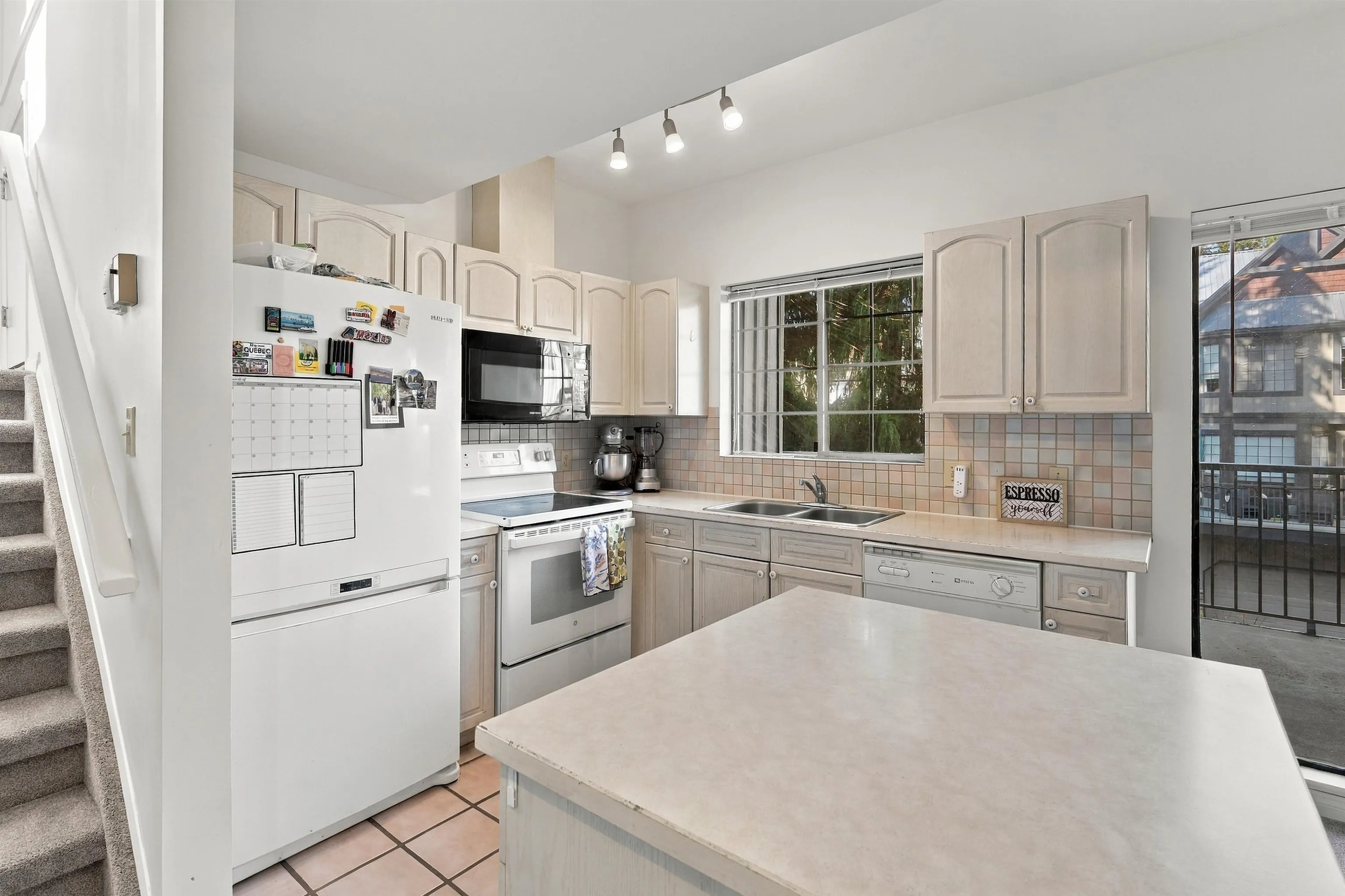 2104 Nordic Drive #11