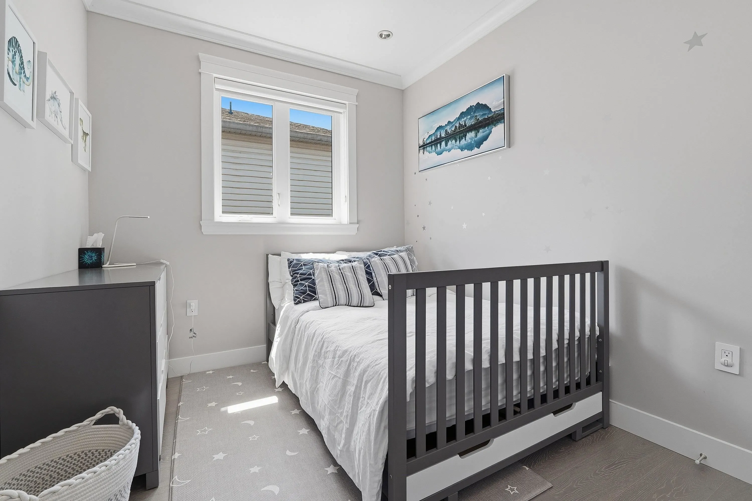 3287 Matapan Crescent
