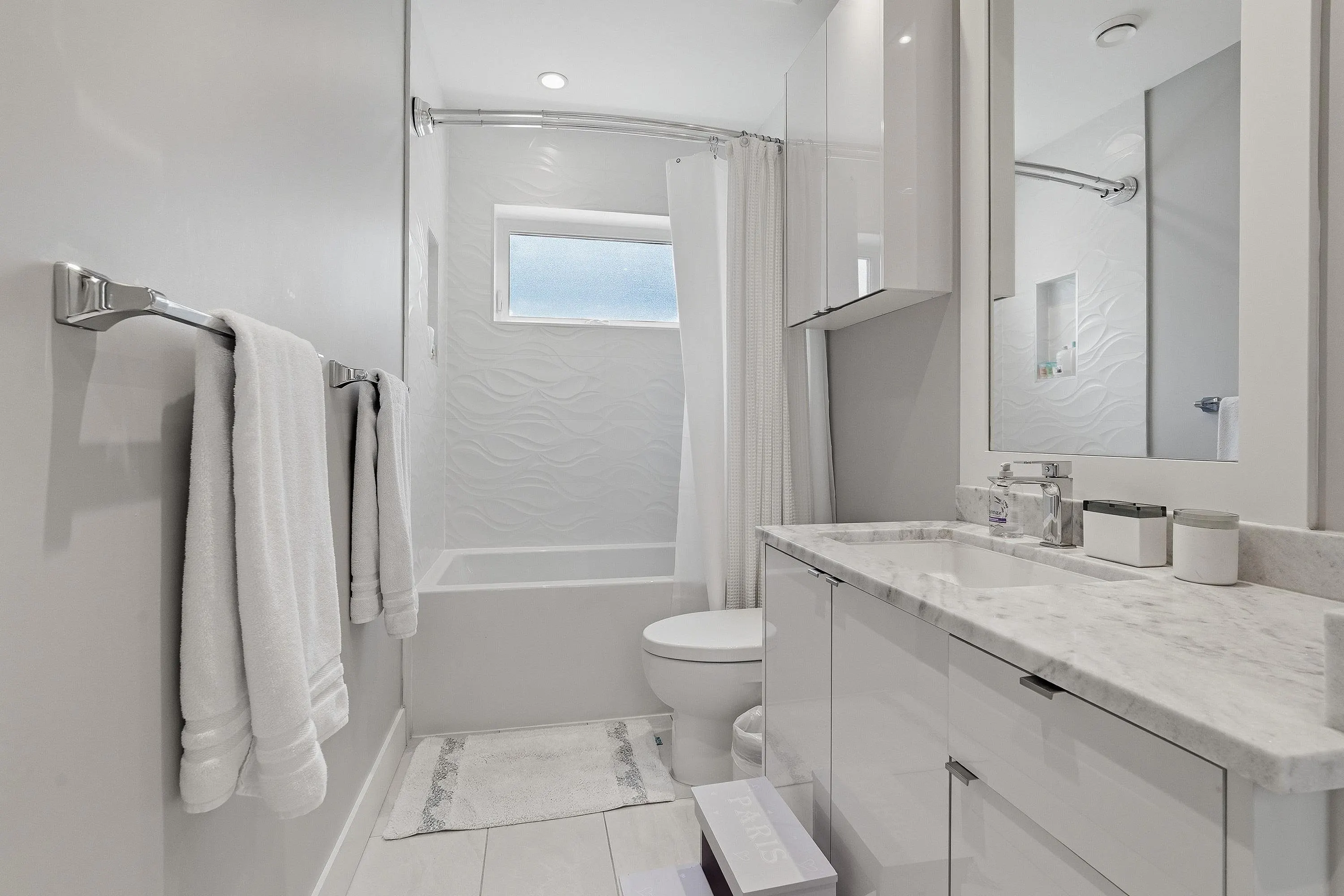 3287 Matapan Crescent