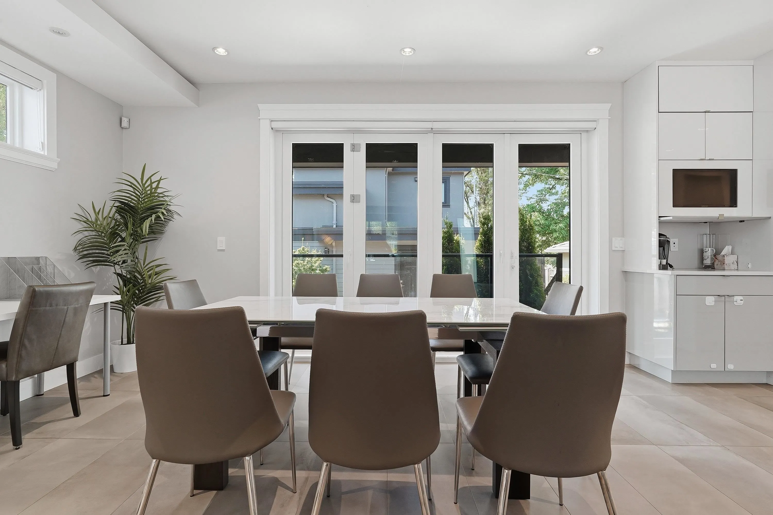 3287 Matapan Crescent