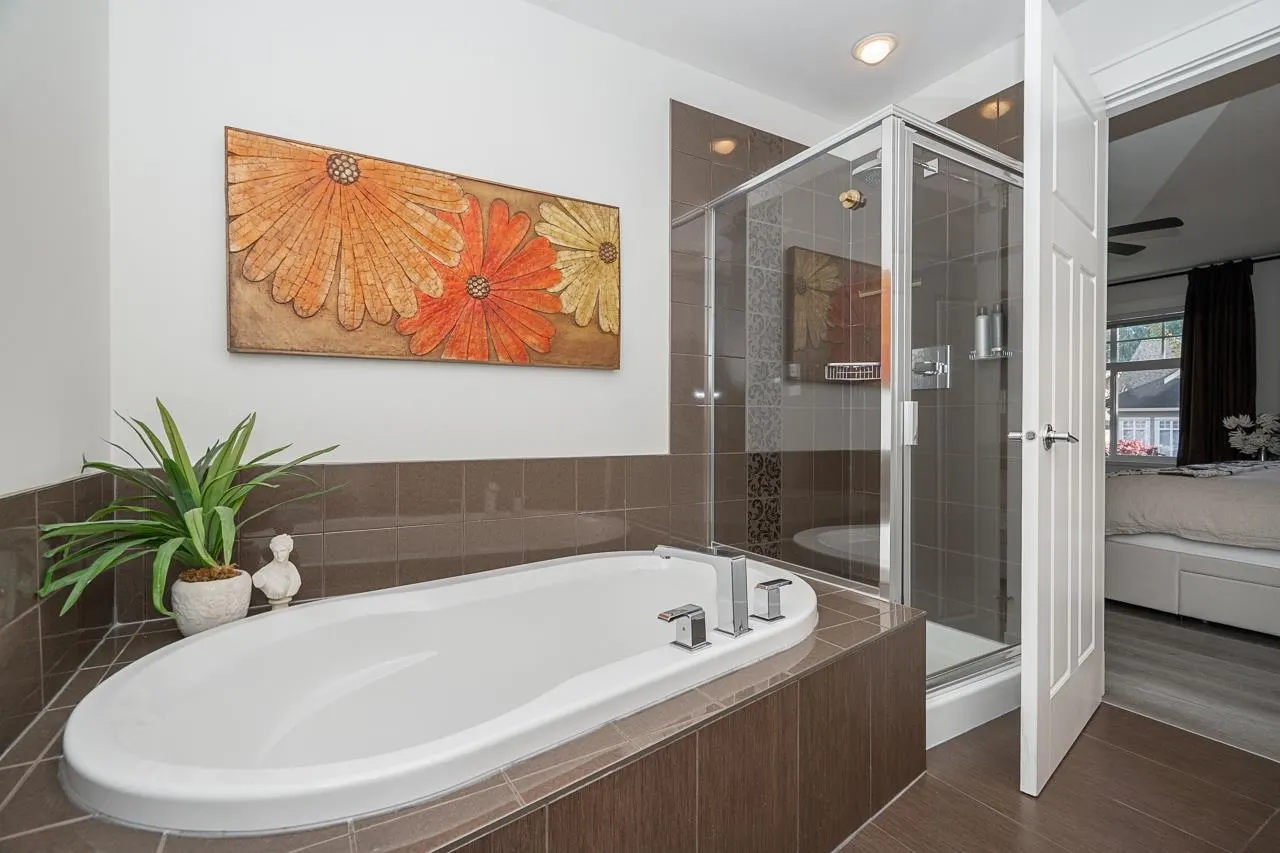 2453 163 Street #4