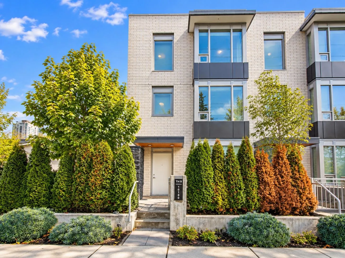 10180 133 Street #9