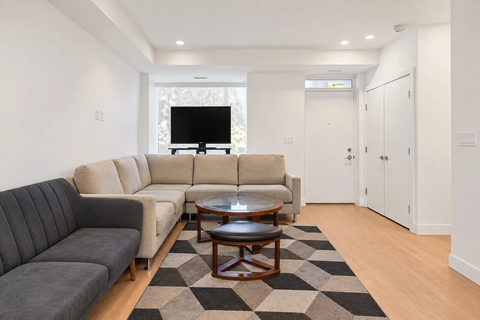 10180 133 Street #9