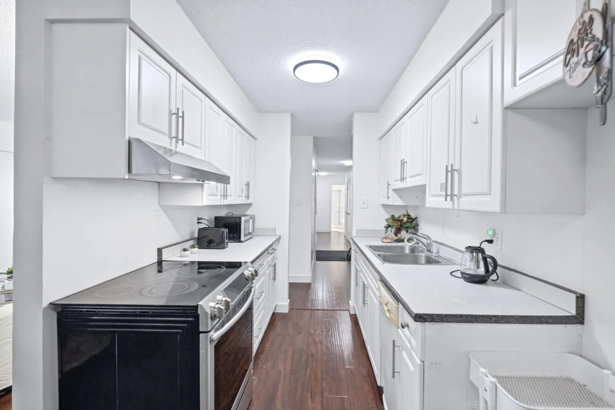 815 Fourth Avenue #107