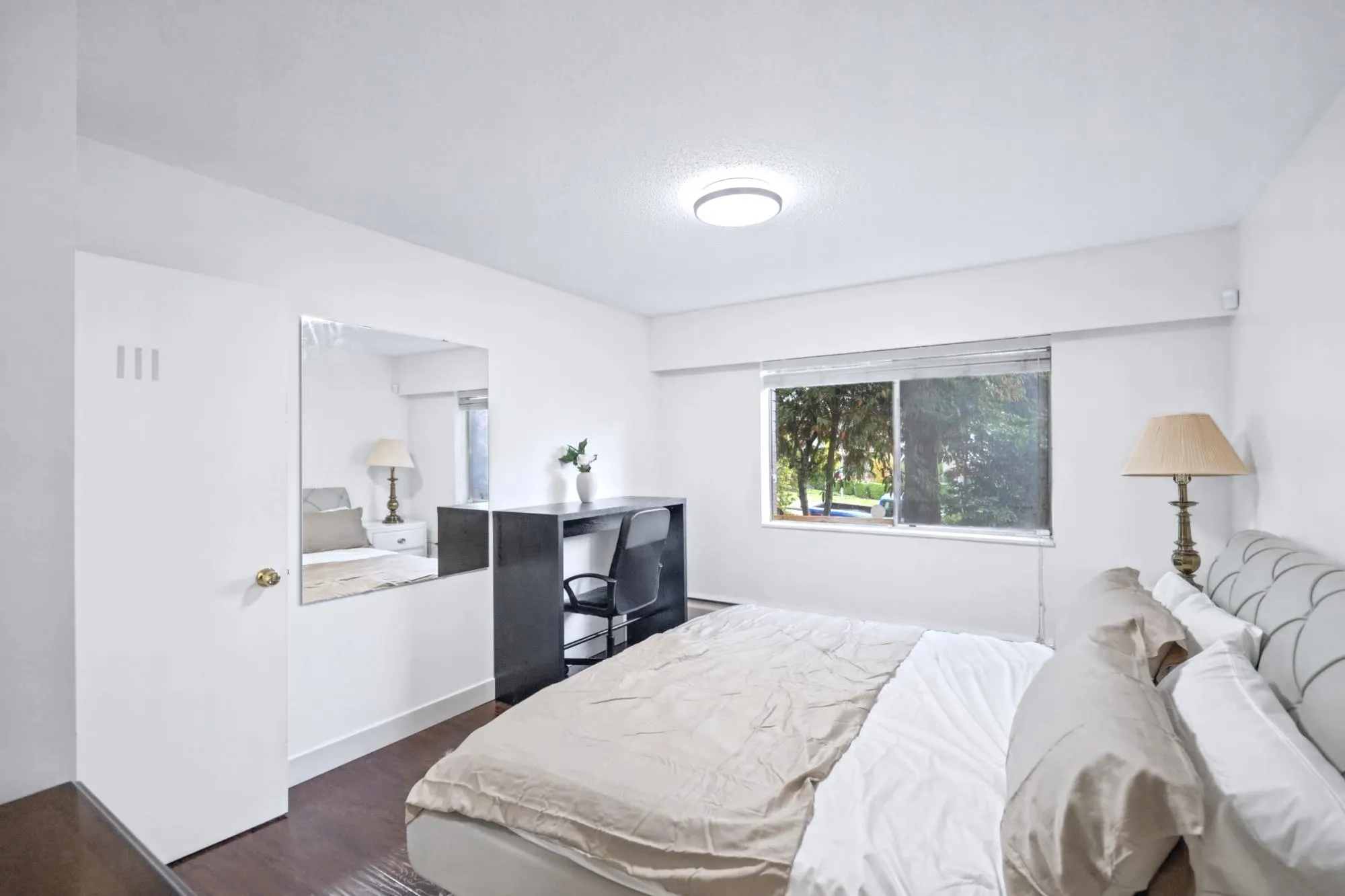 815 Fourth Avenue #107