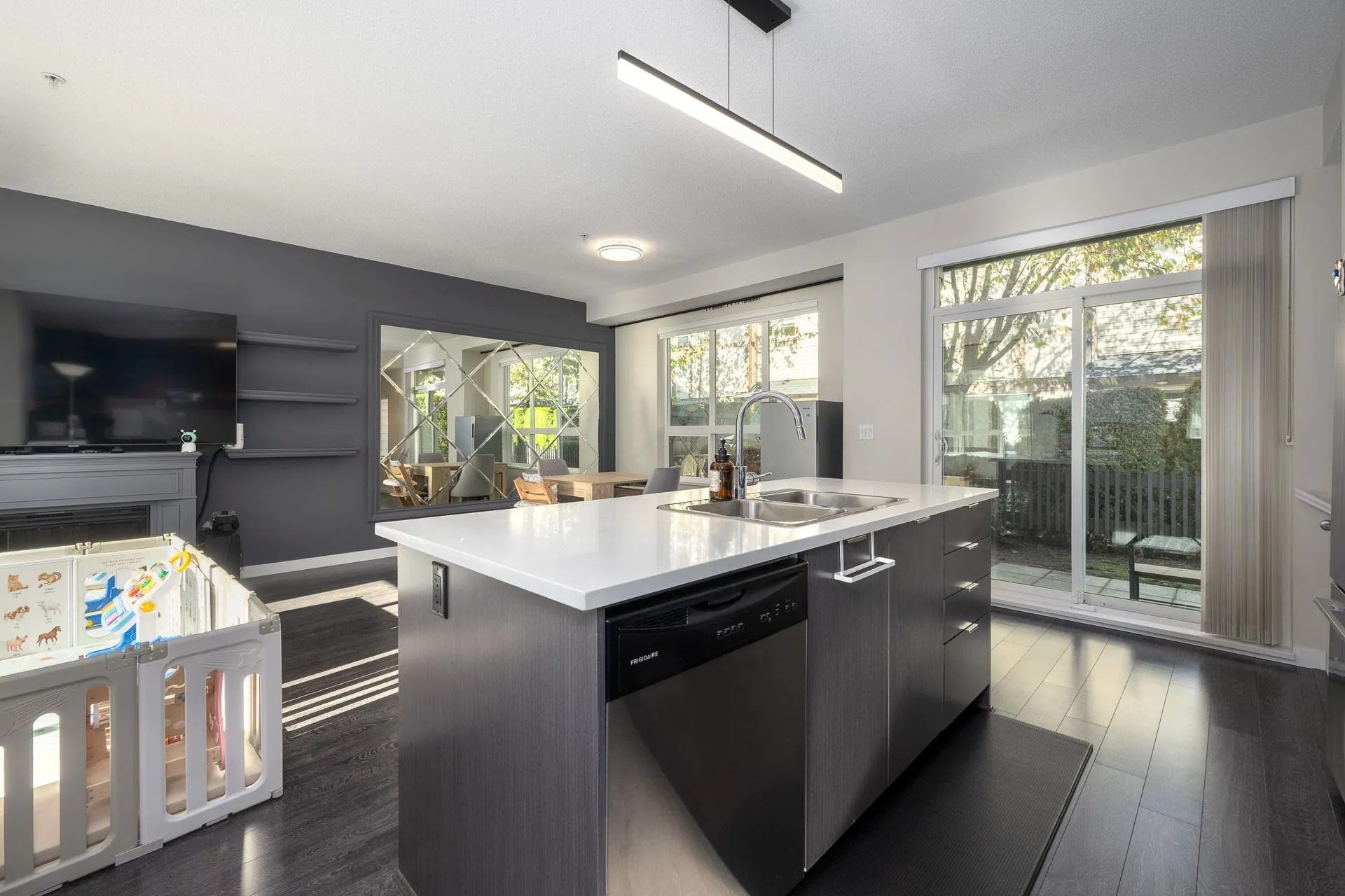 7848 209 Street #20