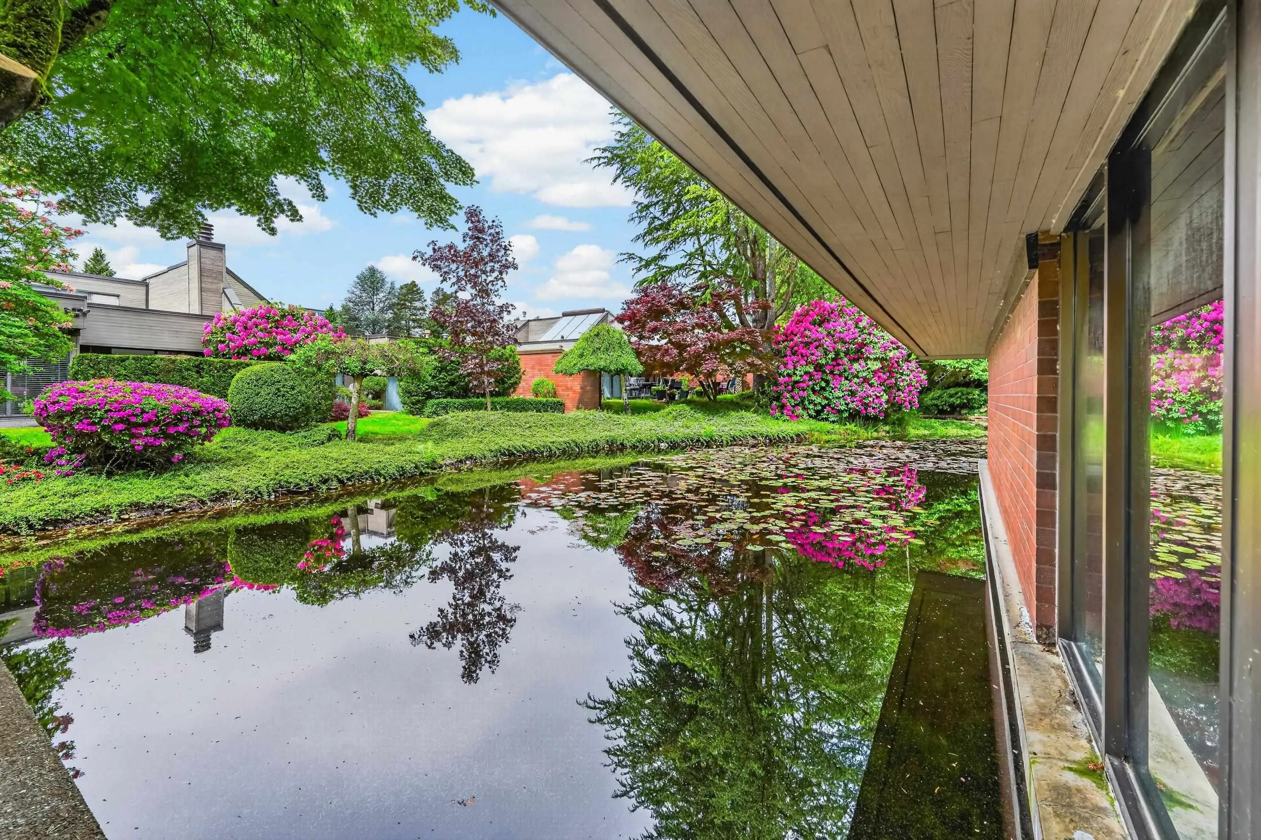 426 Greensboro Place