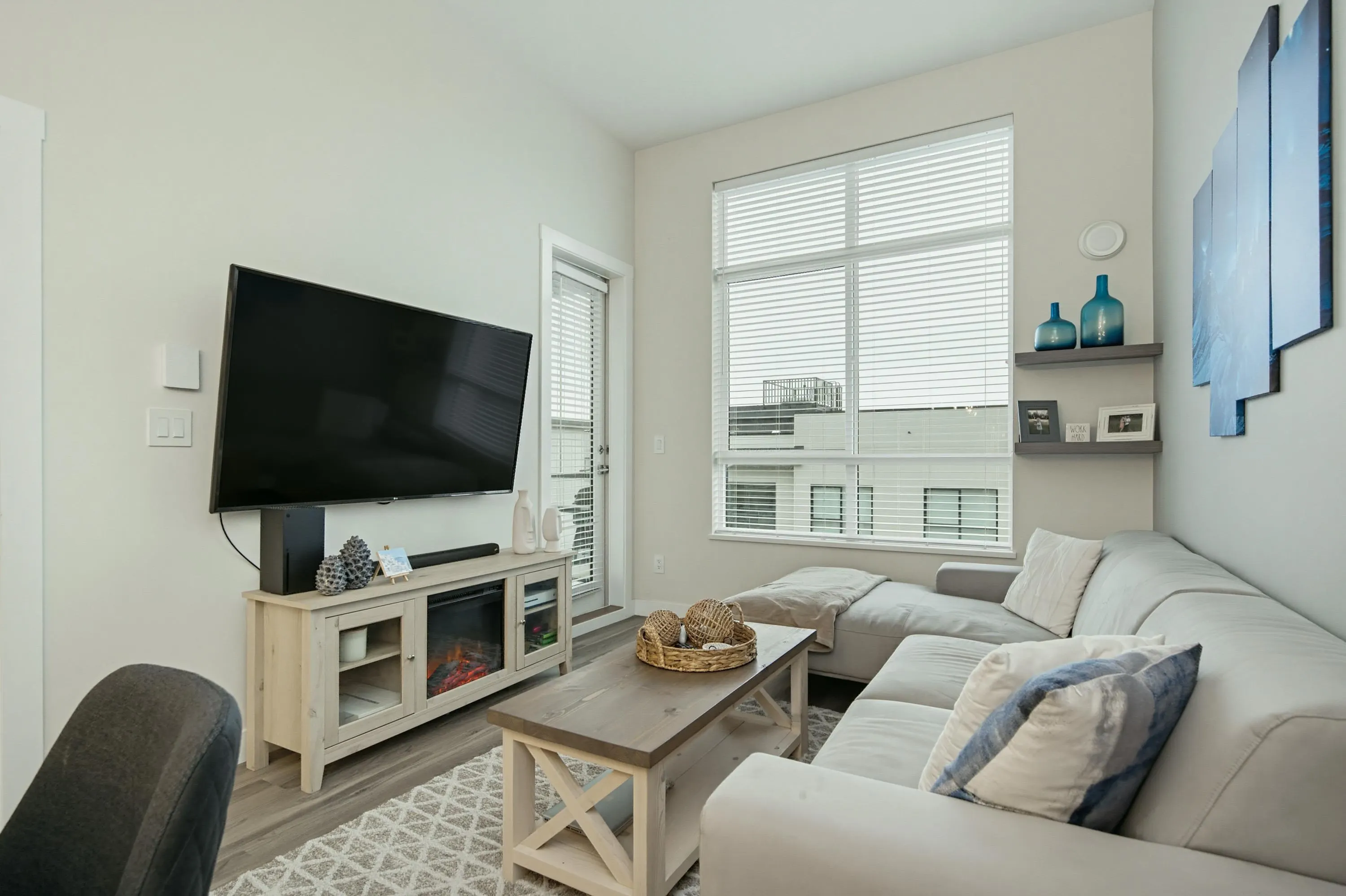 20356 72b Avenue #407