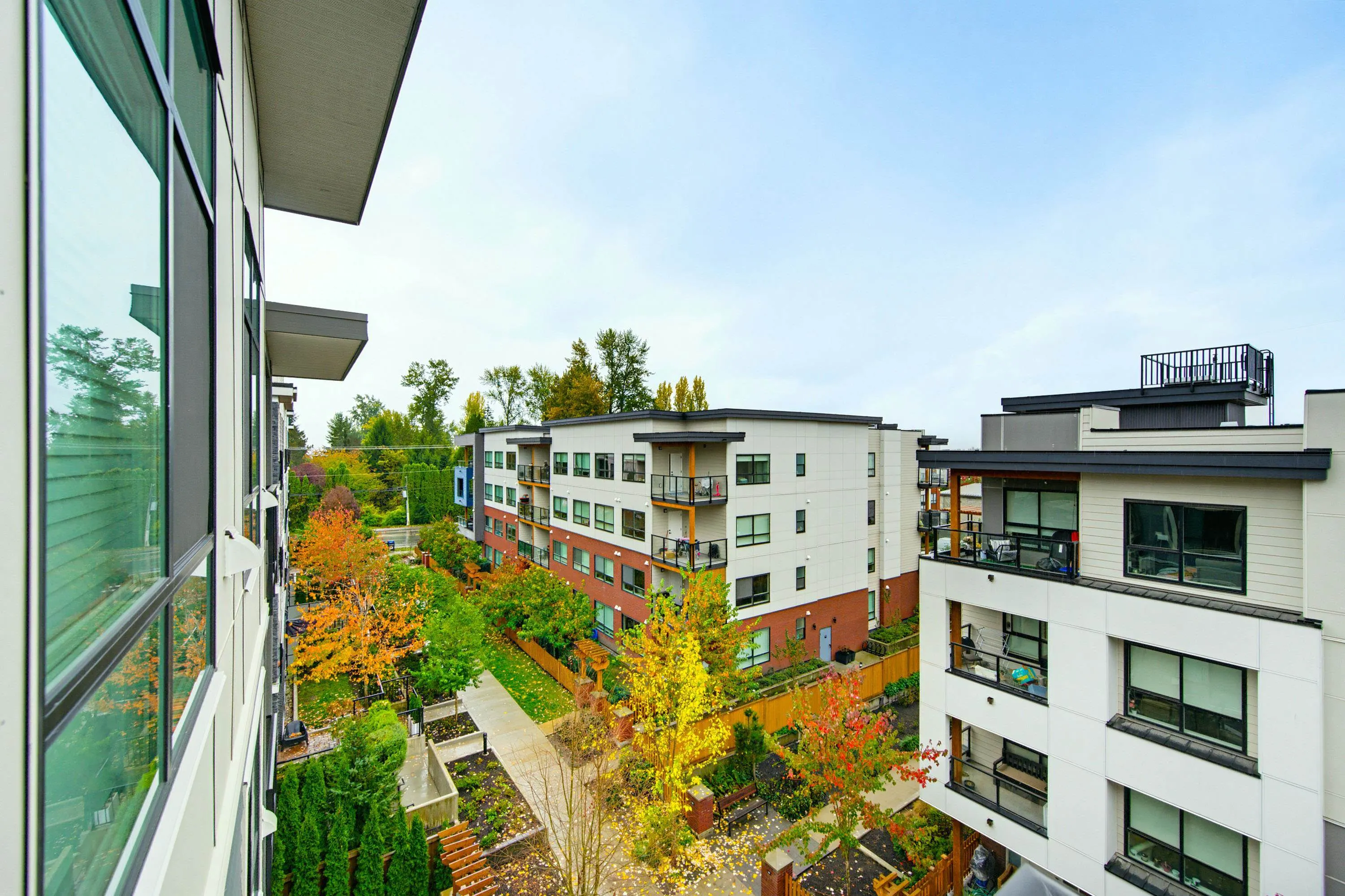 20356 72b Avenue #407