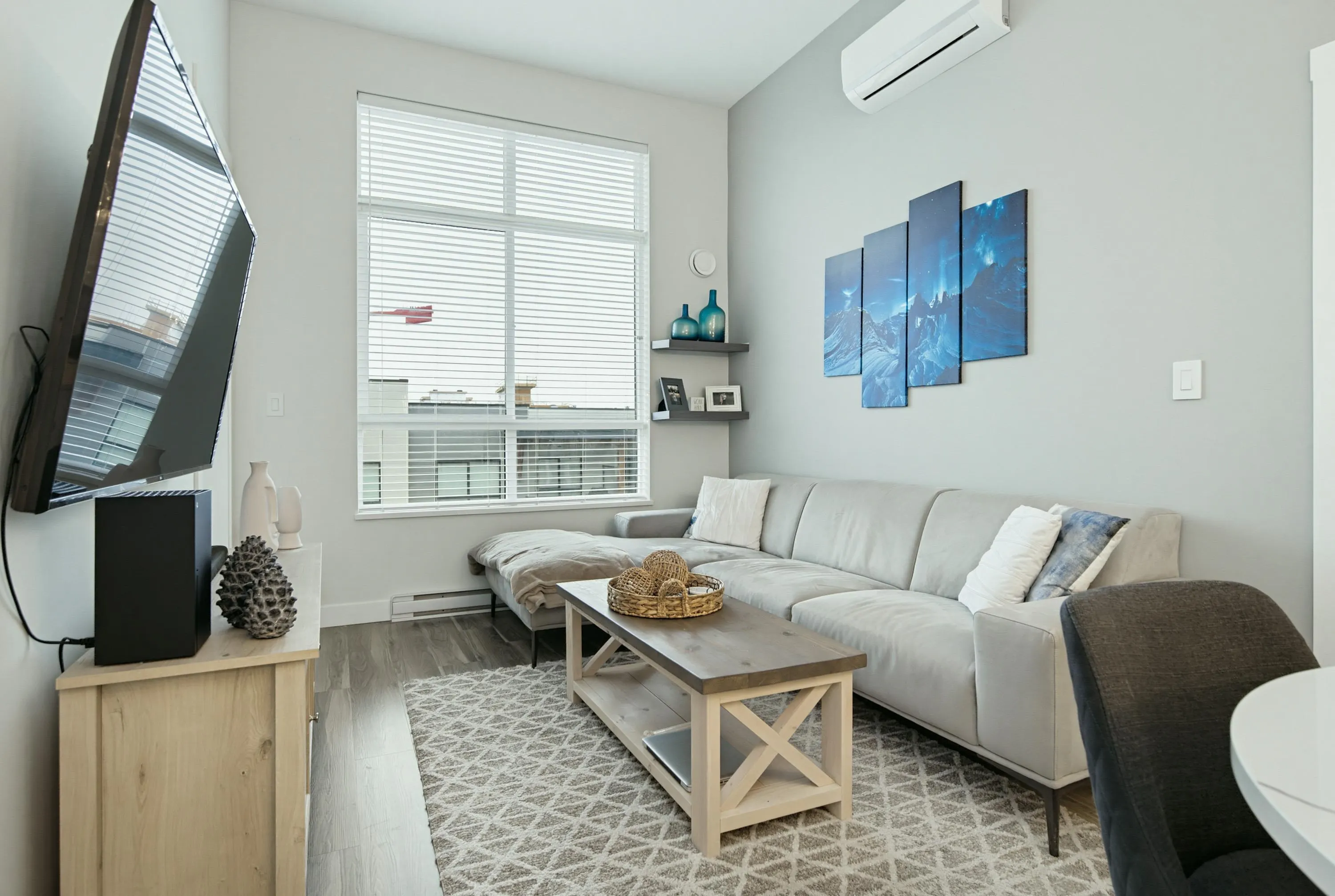 20356 72b Avenue #407