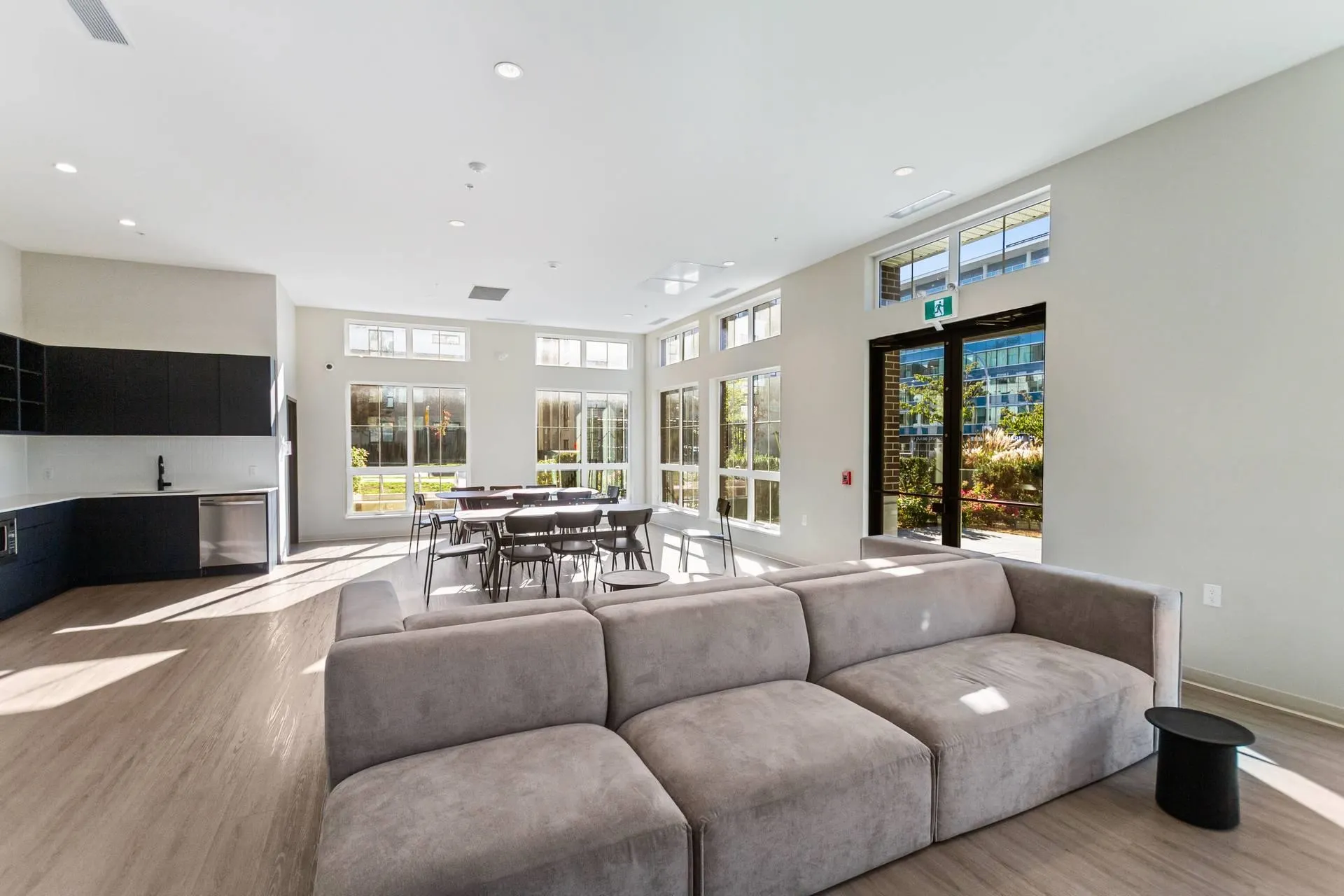 20077 84 Avenue #608