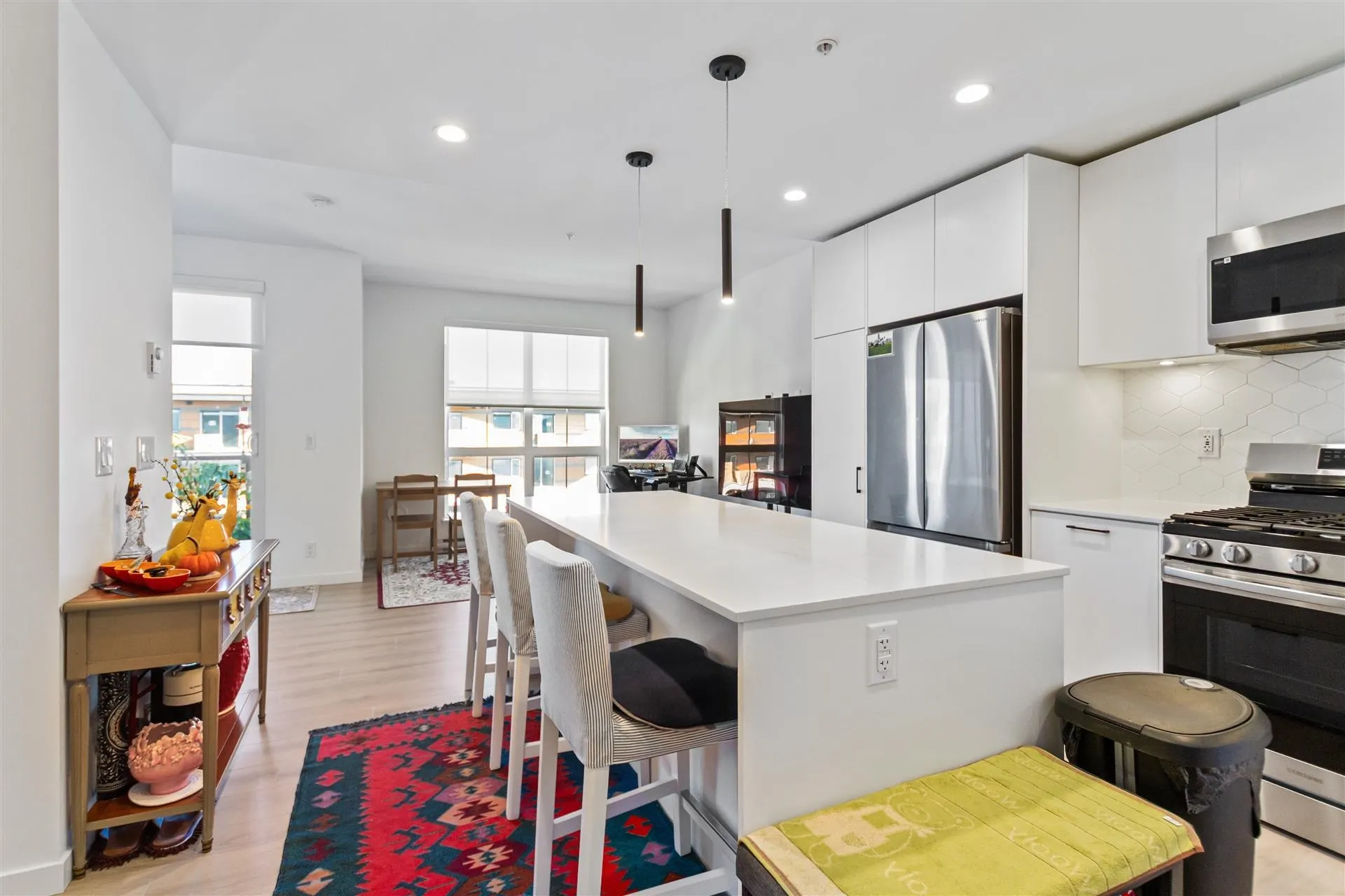 20077 84 Avenue #608