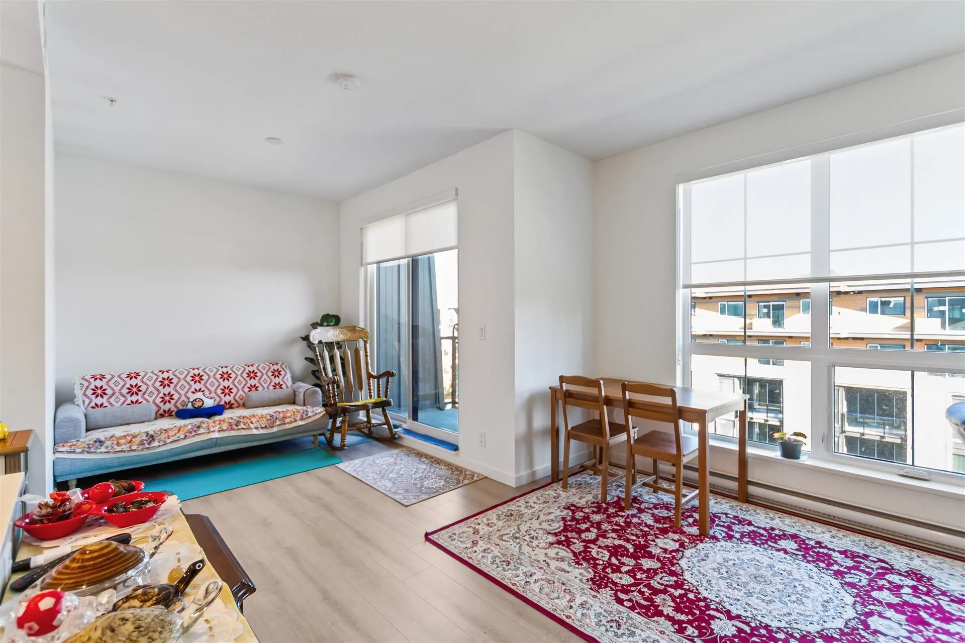20077 84 Avenue #608