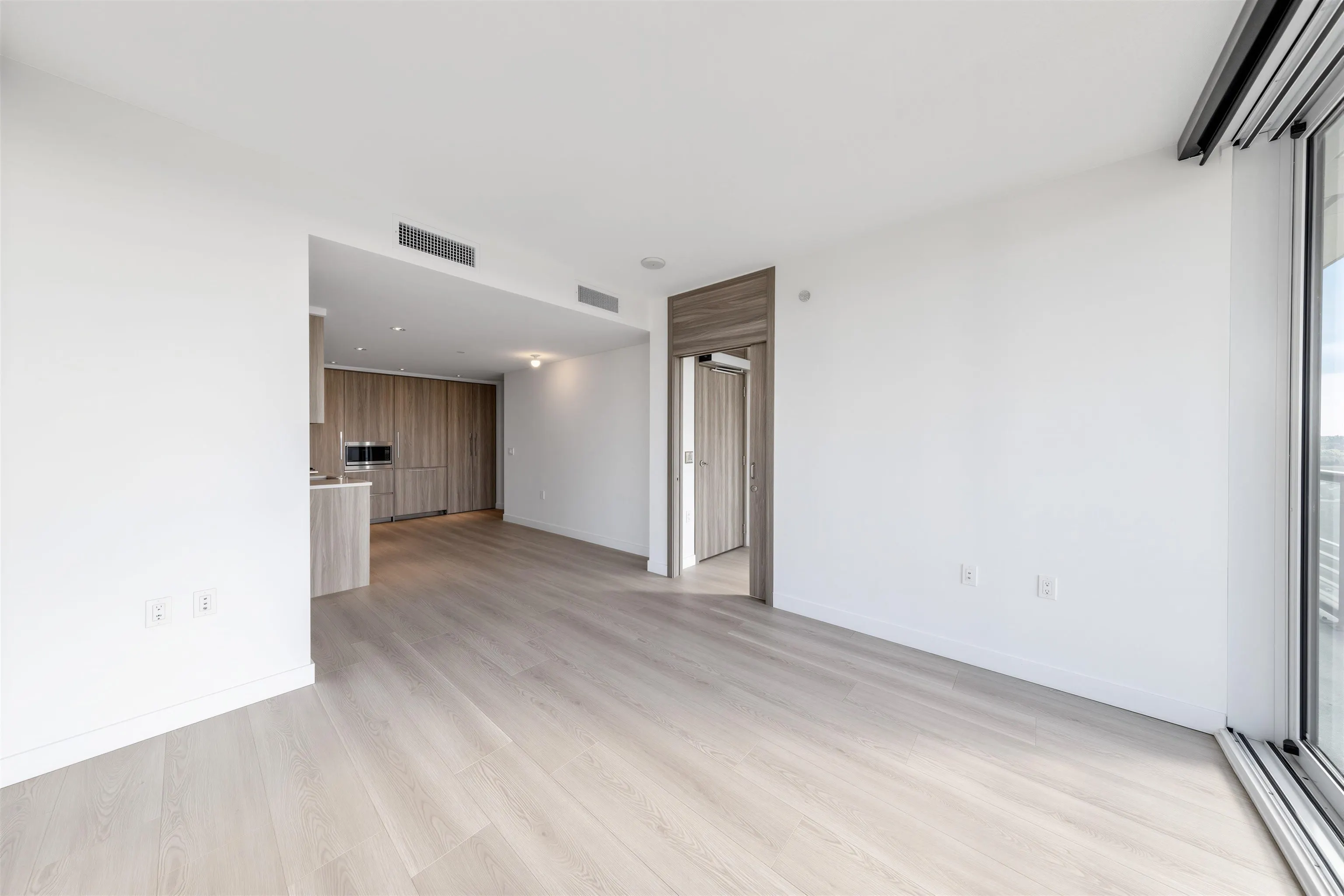 4720 Lougheed Highway #3202