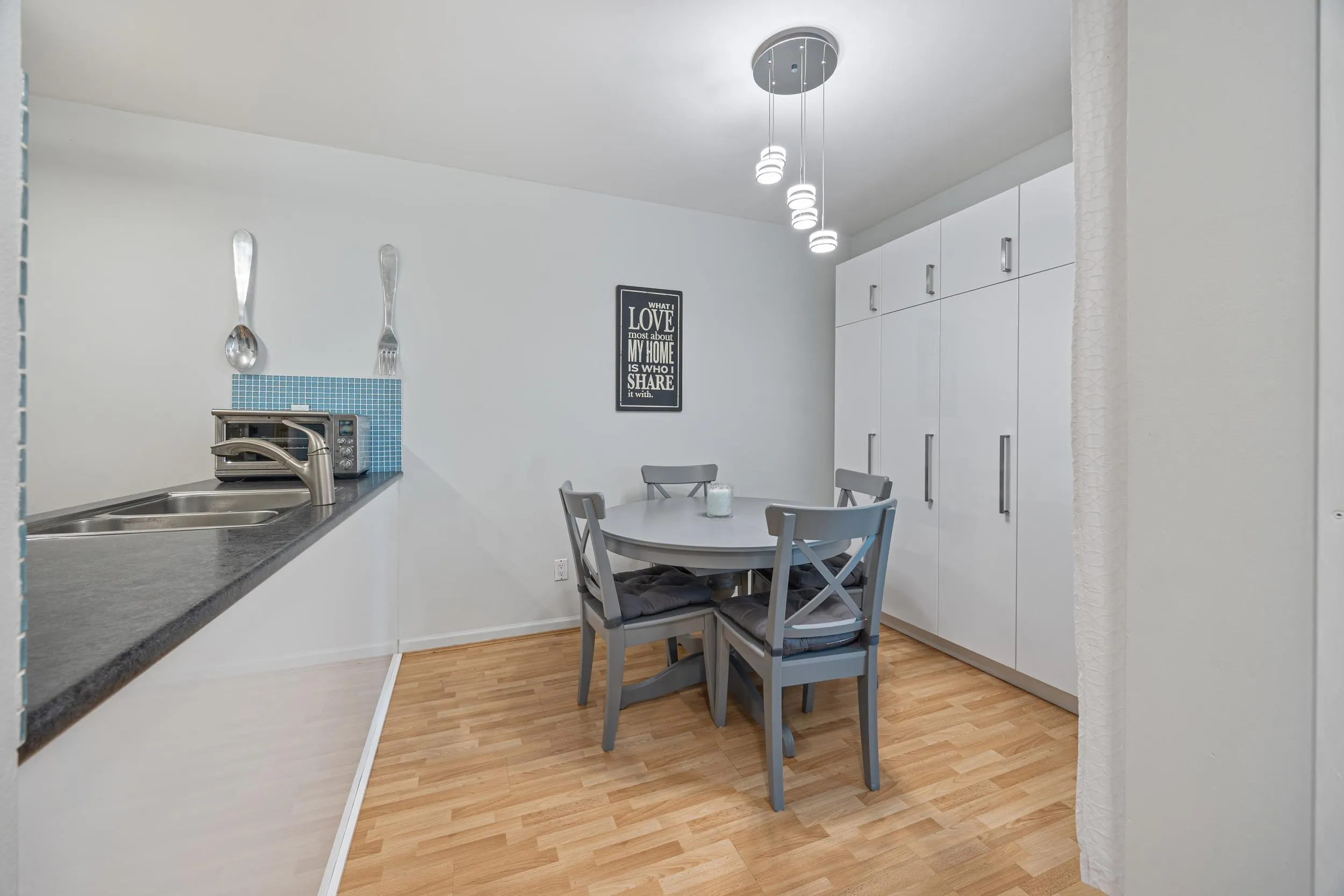 1230 Comox Street #304