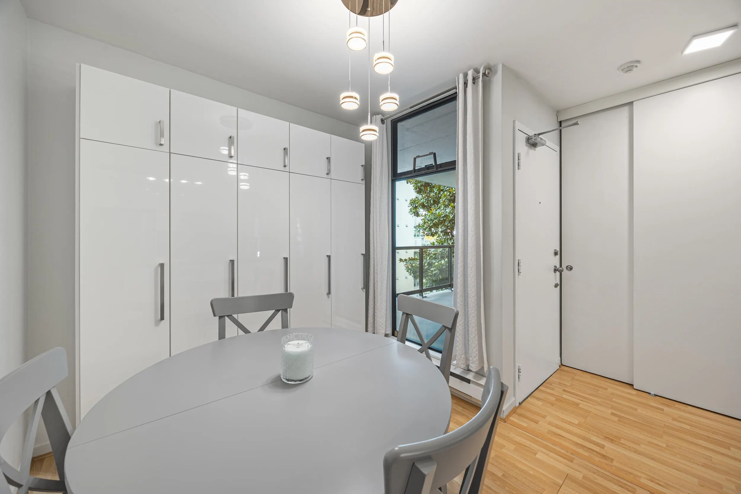 1230 Comox Street #304