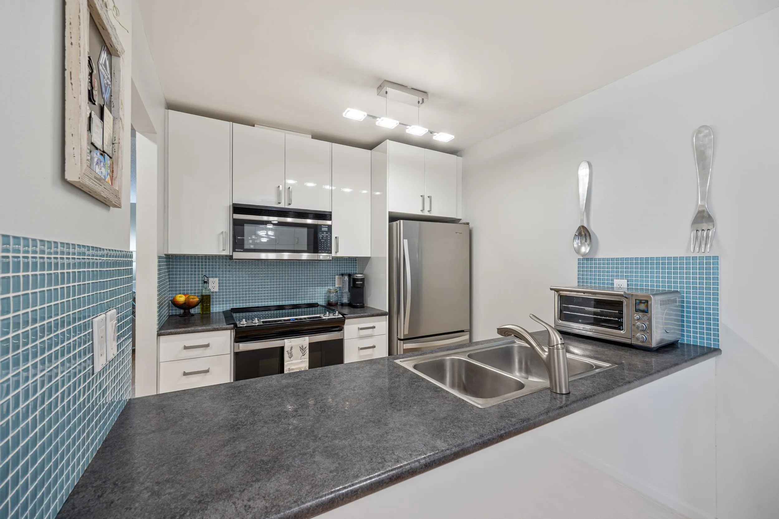1230 Comox Street #304