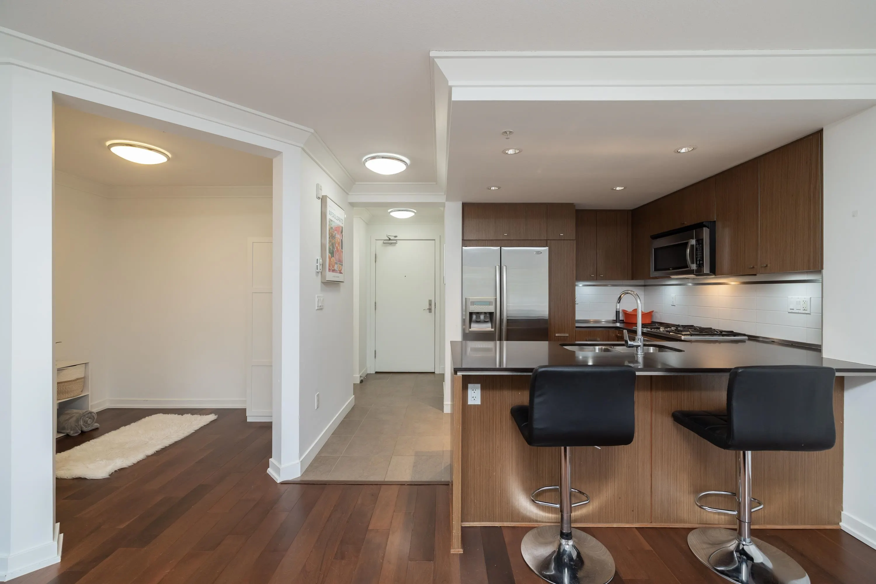2940 King George Boulevard #207