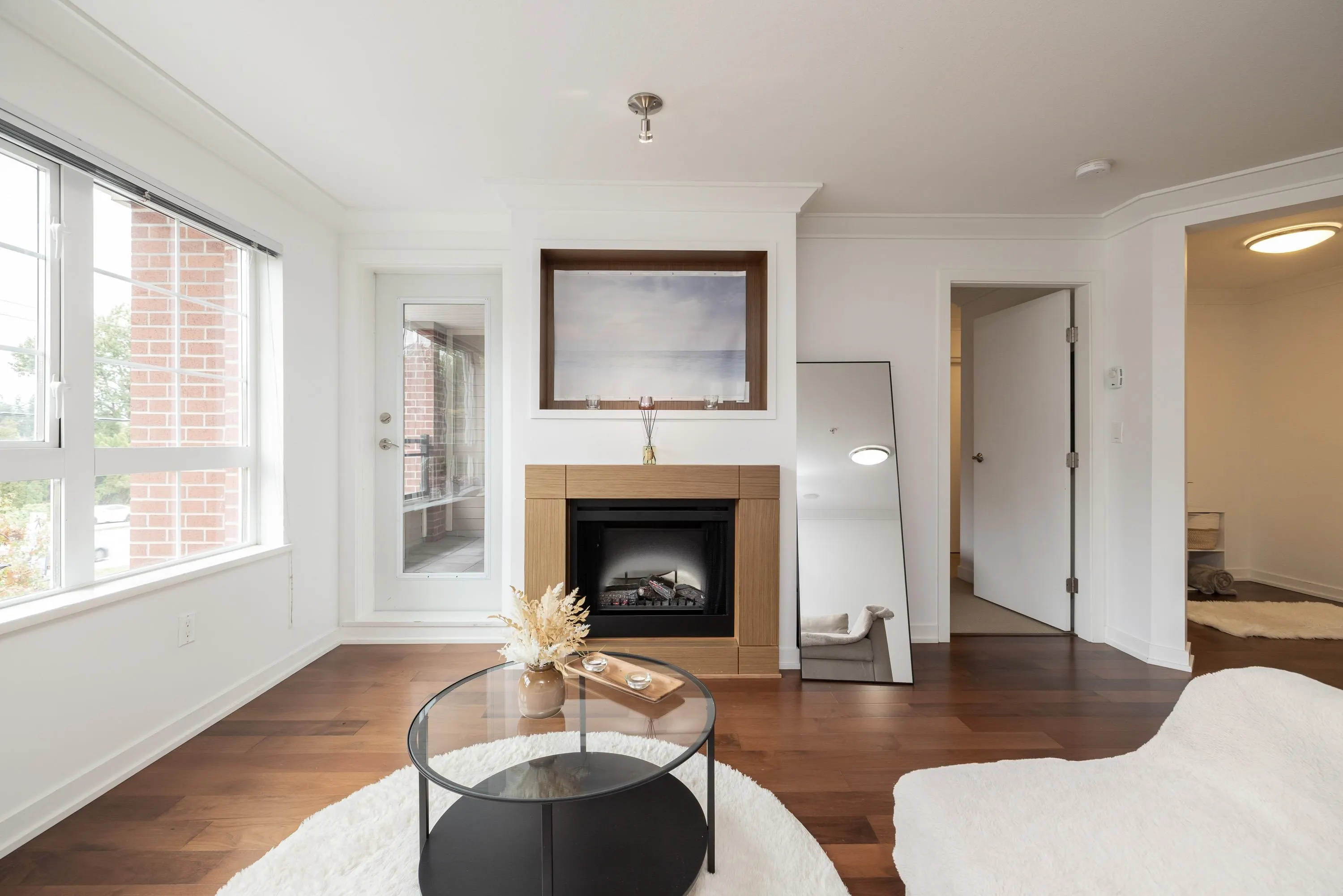 2940 King George Boulevard #207