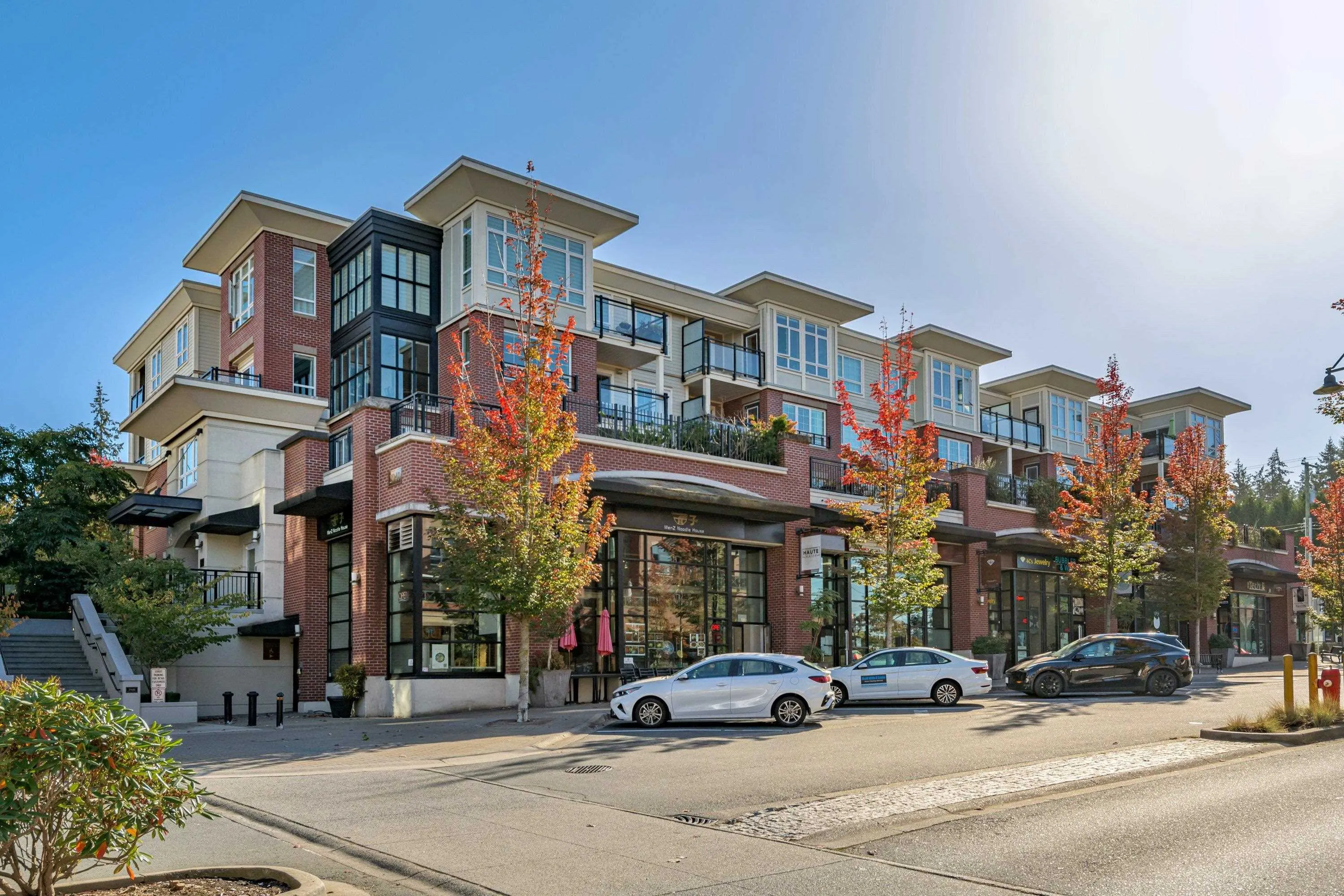 2940 King George Boulevard #207