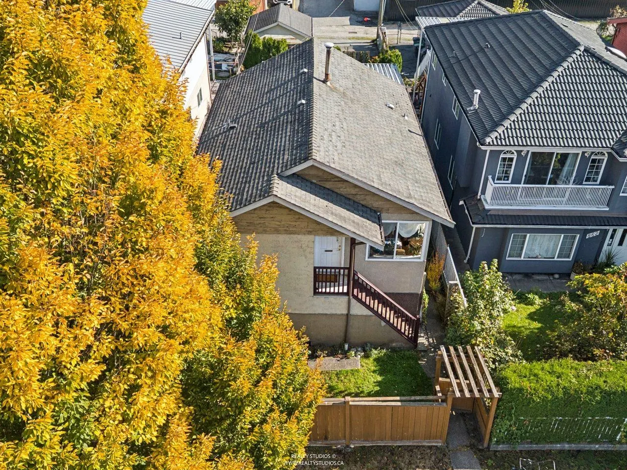 850 Nanaimo Street