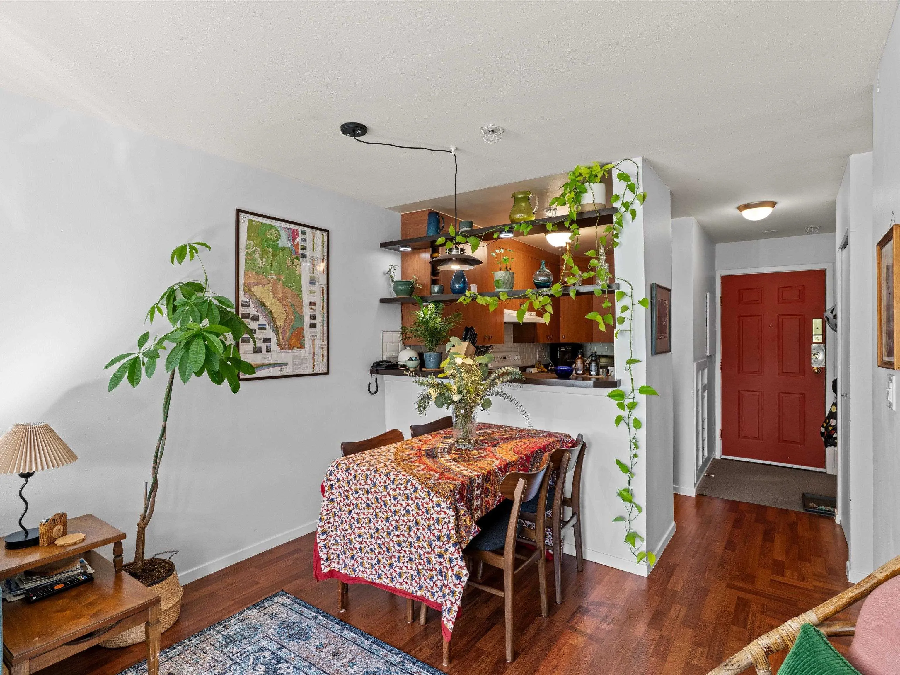 1623 E 2nd Avenue #204