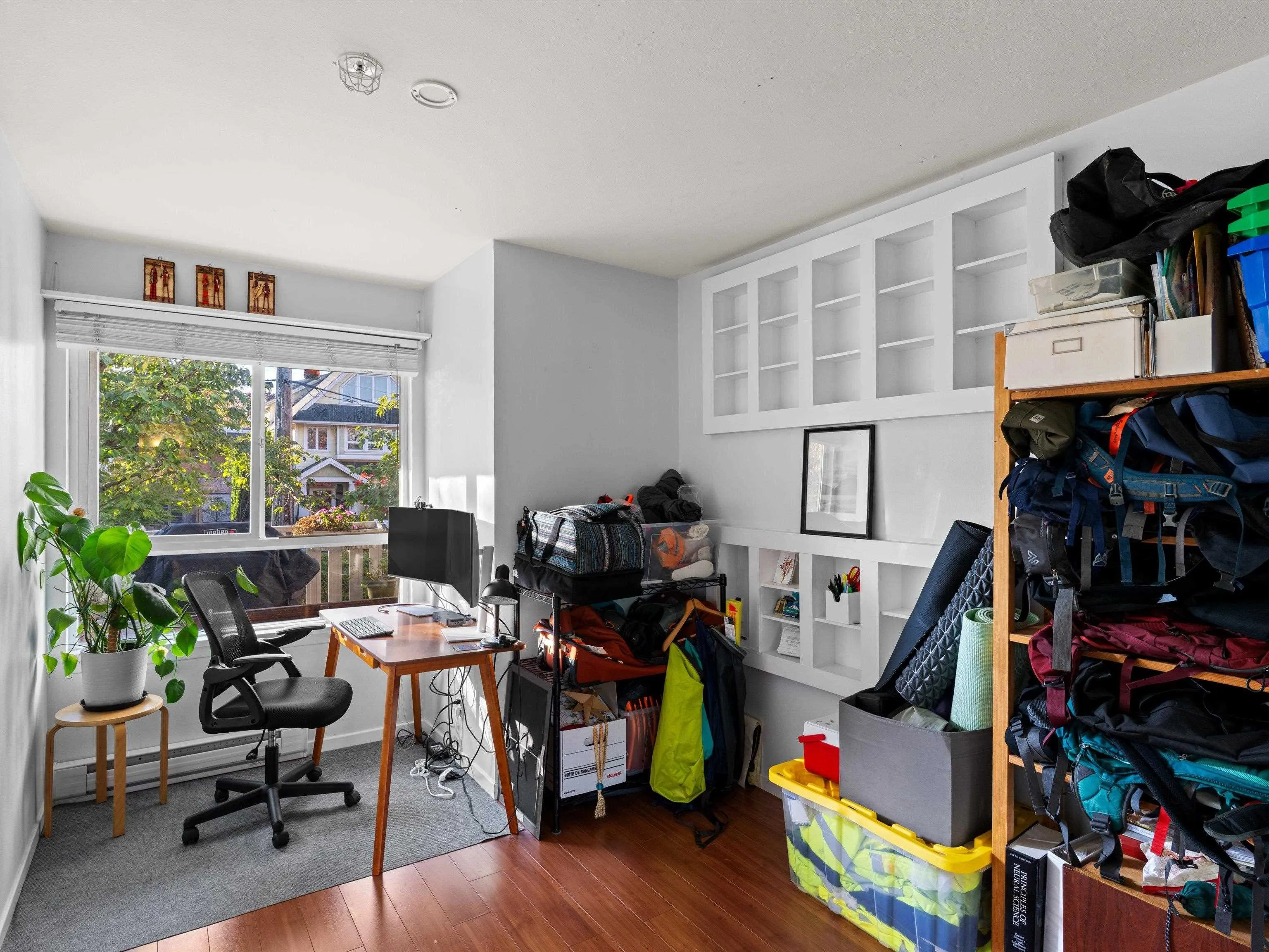 1623 E 2nd Avenue #204