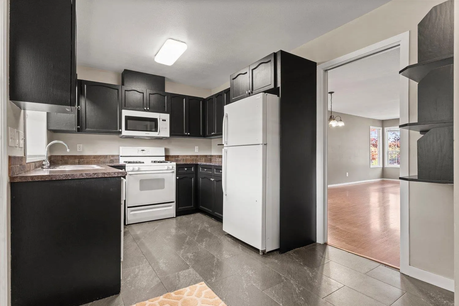 5711 Winchester Place