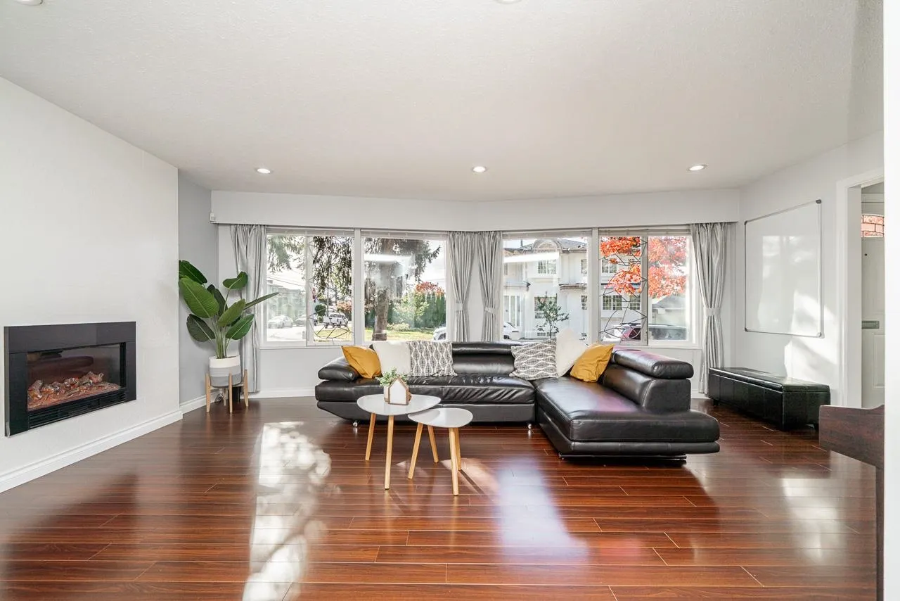 4169 Kenny Court