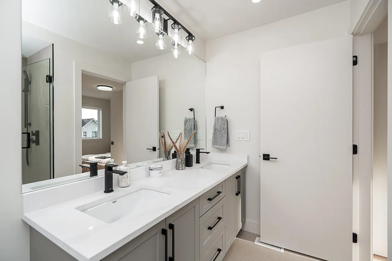 1840 165a Street #101