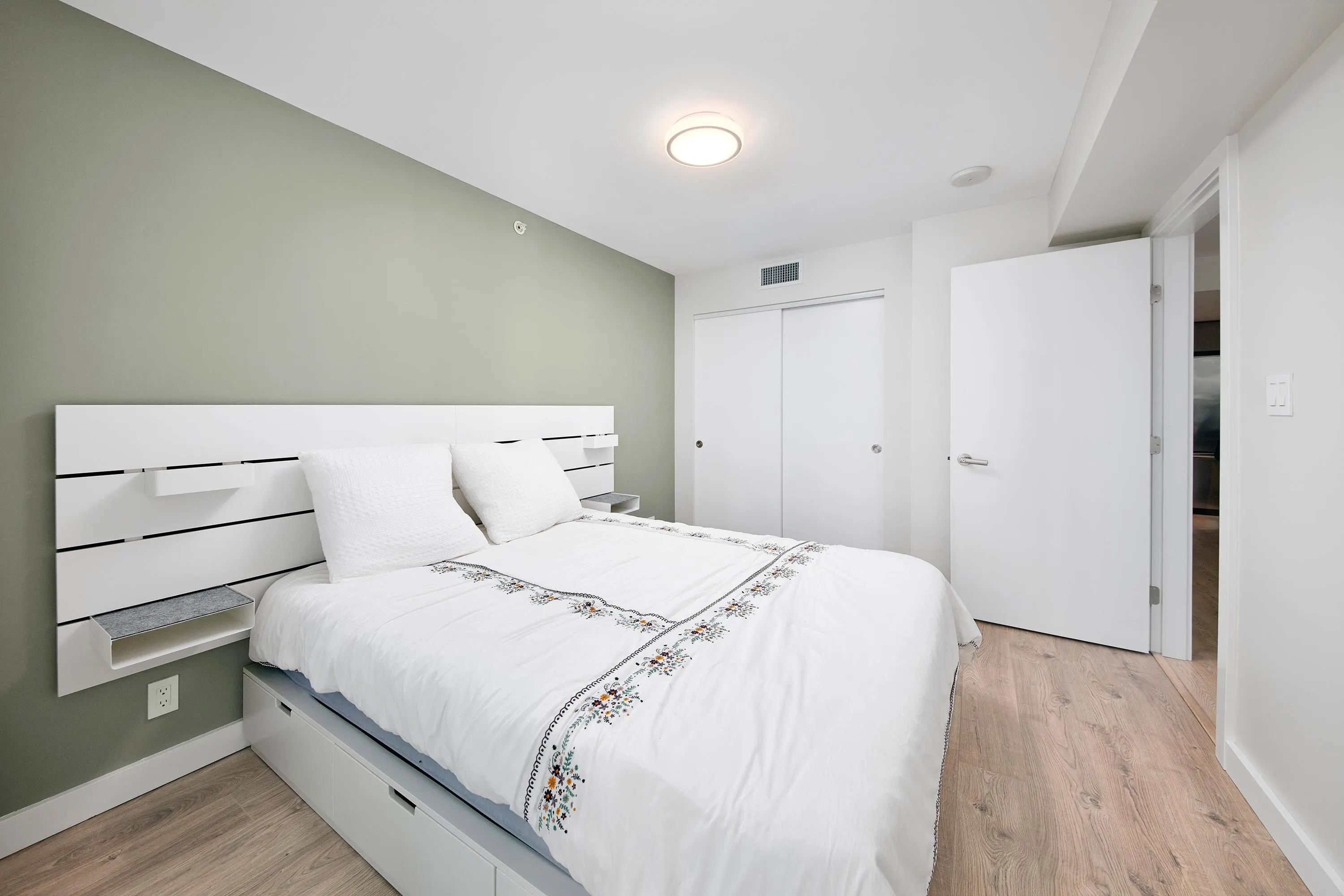 1618 Quebec Street #1007